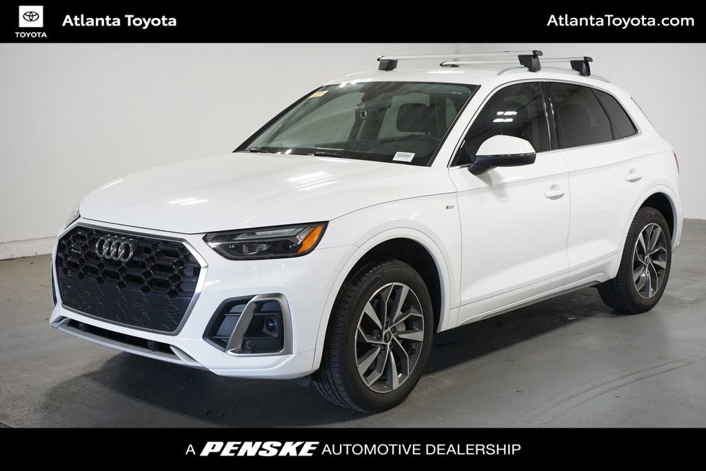 2022 Audi Q5 45 Premium's photo