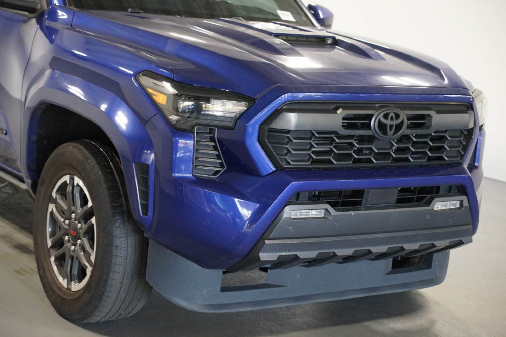 Used 2024 Toyota Tacoma TRD Sport Truck