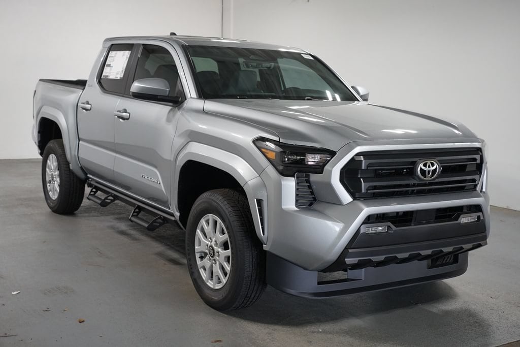 New 2026 Toyota Tacoma SR5 4X4 DOUBLE CAB