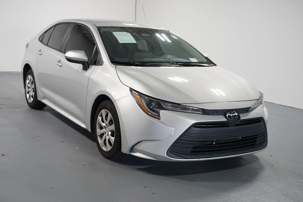 Used 2023 Toyota Corolla LE Sedan