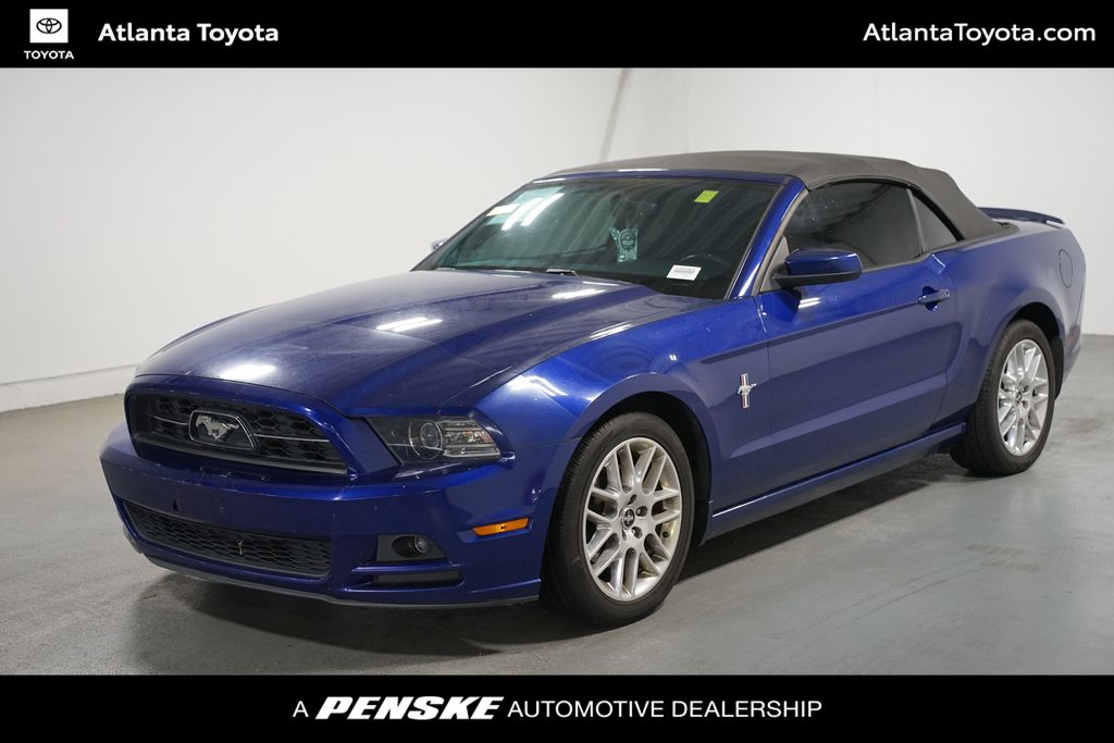 2014 Ford Mustang's photo