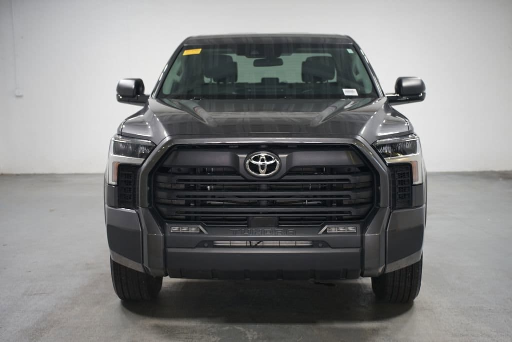 Used 2022 Toyota Tundra SR5 with VIN 5TFLA5AB0NX006290 for sale in Duluth, GA