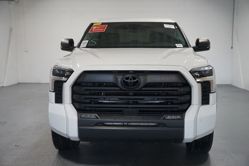 2024 Toyota Tundra SR5 CrewMax photo 2