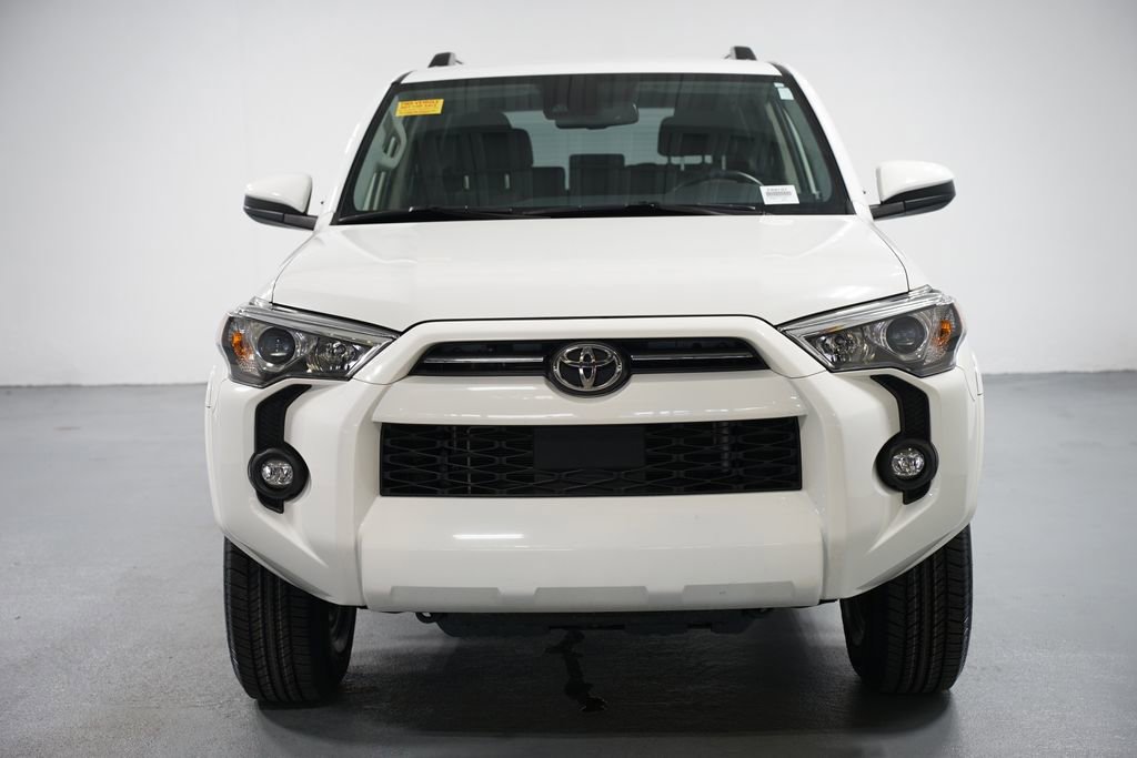 2024 Toyota 4Runner SR5 photo 2
