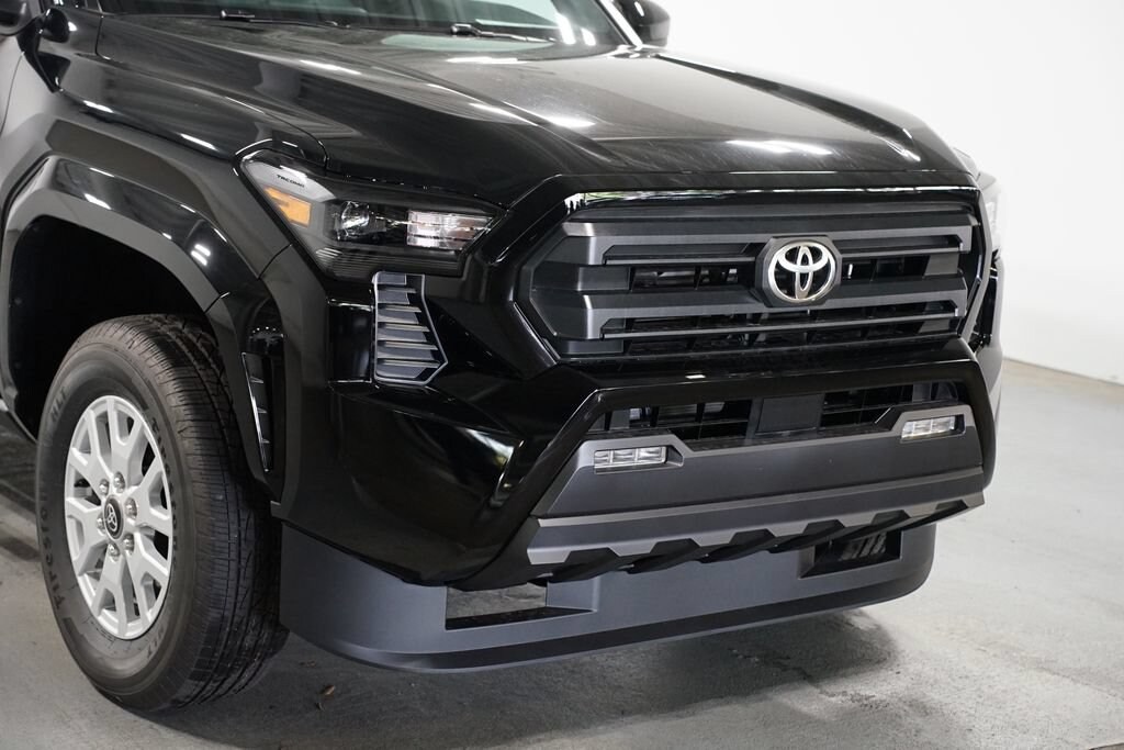New 2026 Toyota Tacoma SR5 4X4 DOUBLE CAB