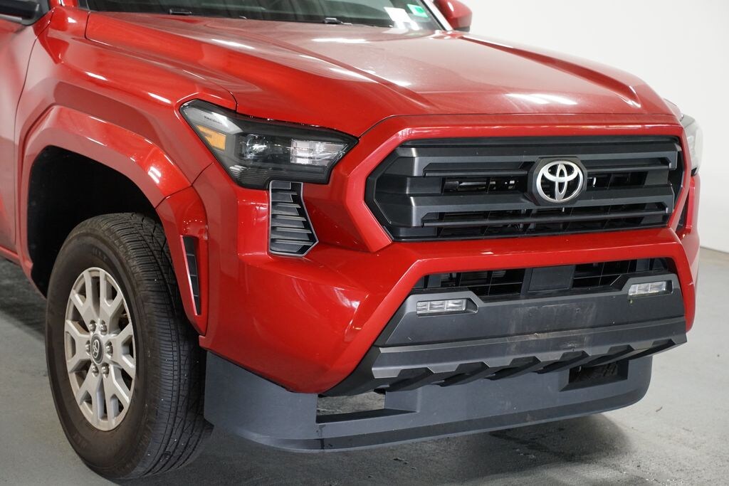 Used 2025 Toyota Tacoma SR5 Truck