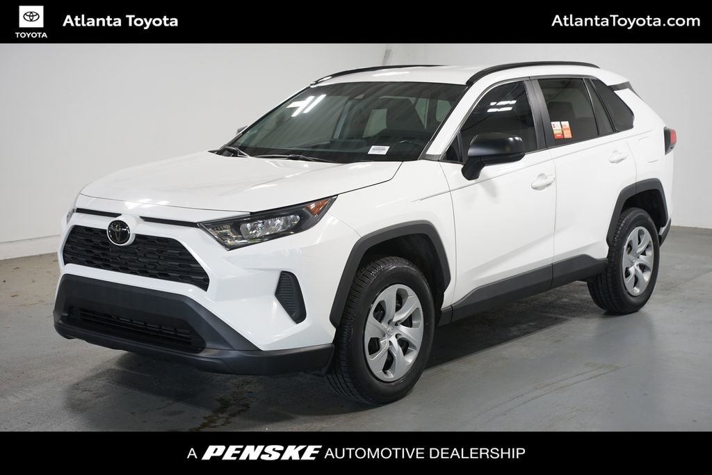2021 Toyota RAV4 LE FWD's photo