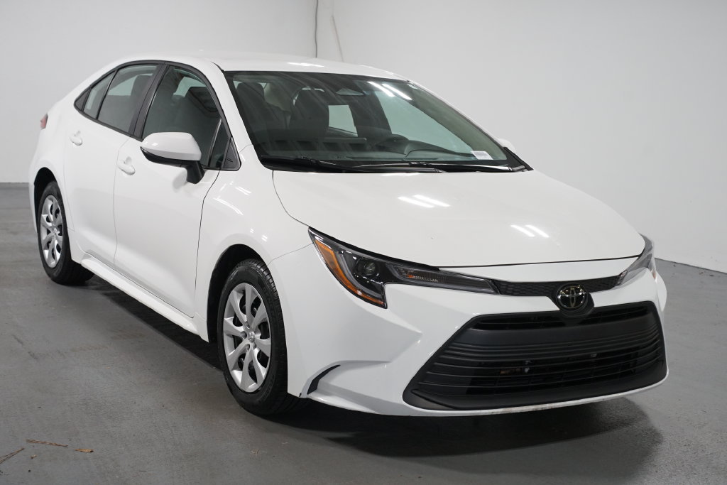 Certified 2025 Toyota Corolla LE Sedan