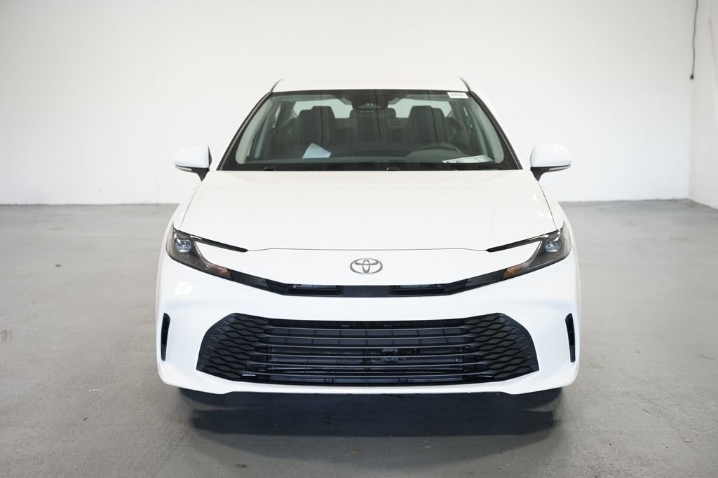 2026 Toyota Camry LE photo 2