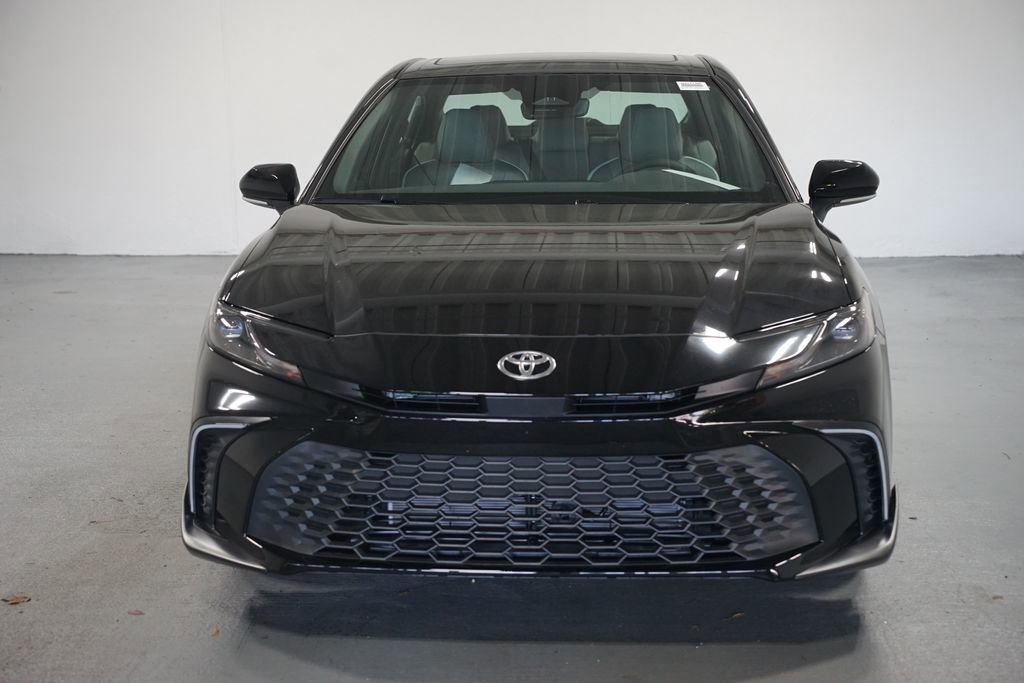 2026 Toyota Camry SE photo 2