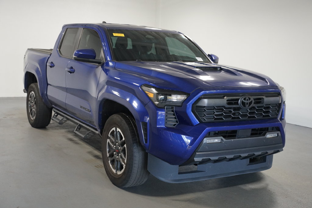 Used 2024 Toyota Tacoma TRD Sport Truck