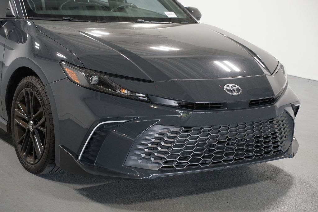 Used 2025 Toyota Camry SE Sedan