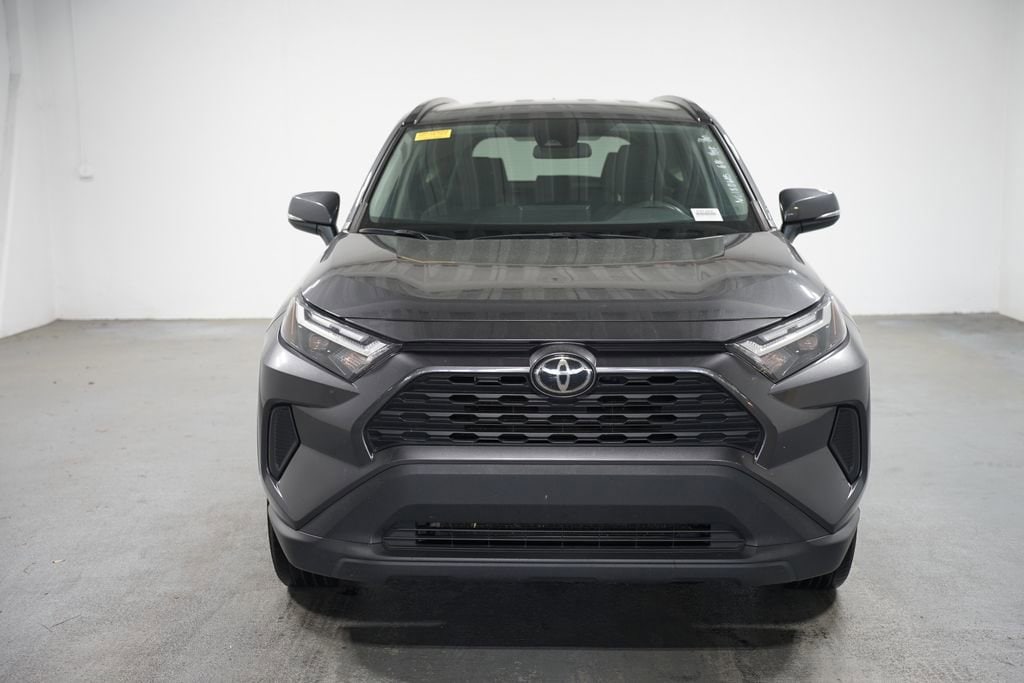 Used 2022 Toyota RAV4 XLE with VIN 2T3W1RFV6NC180605 for sale in Duluth, GA