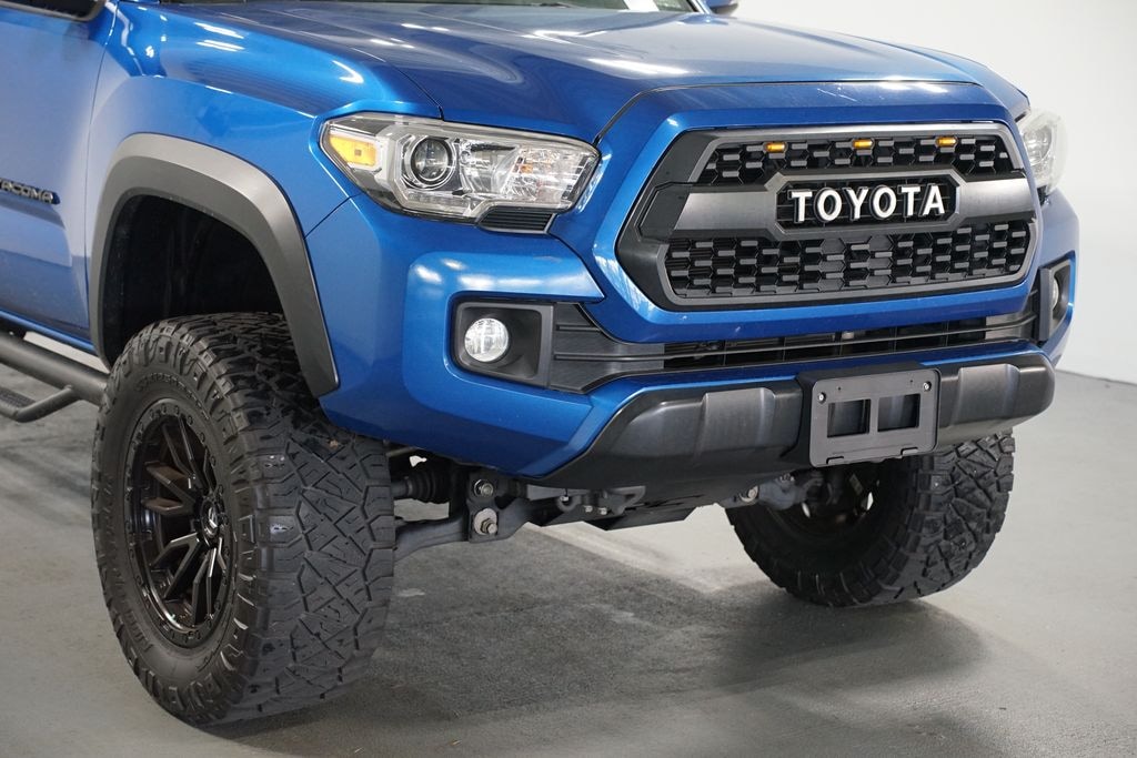Used 2016 Toyota Tacoma TRD Off-Road Truck