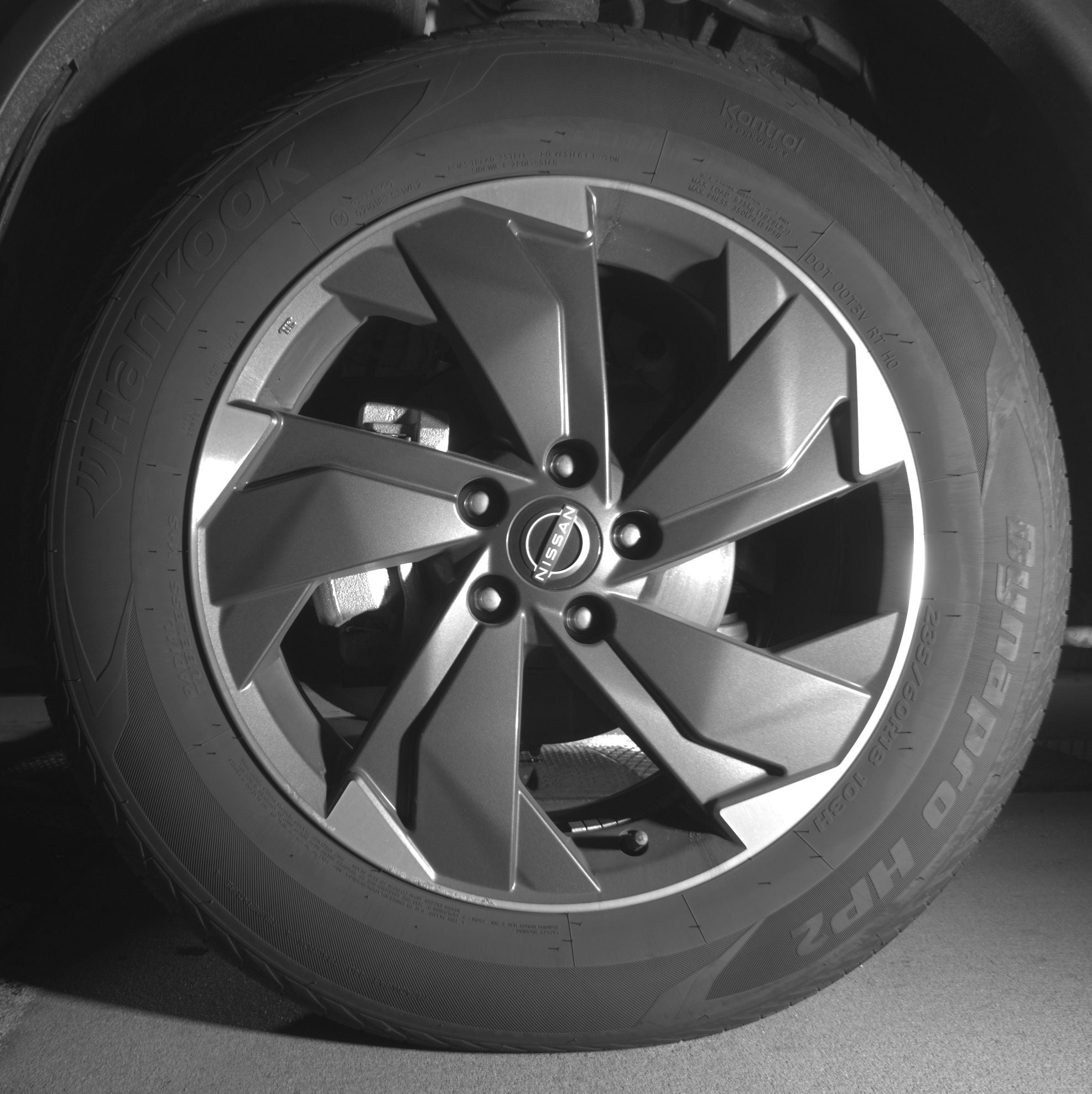 Thumbnail: 2025 Nissan Rogue - 9