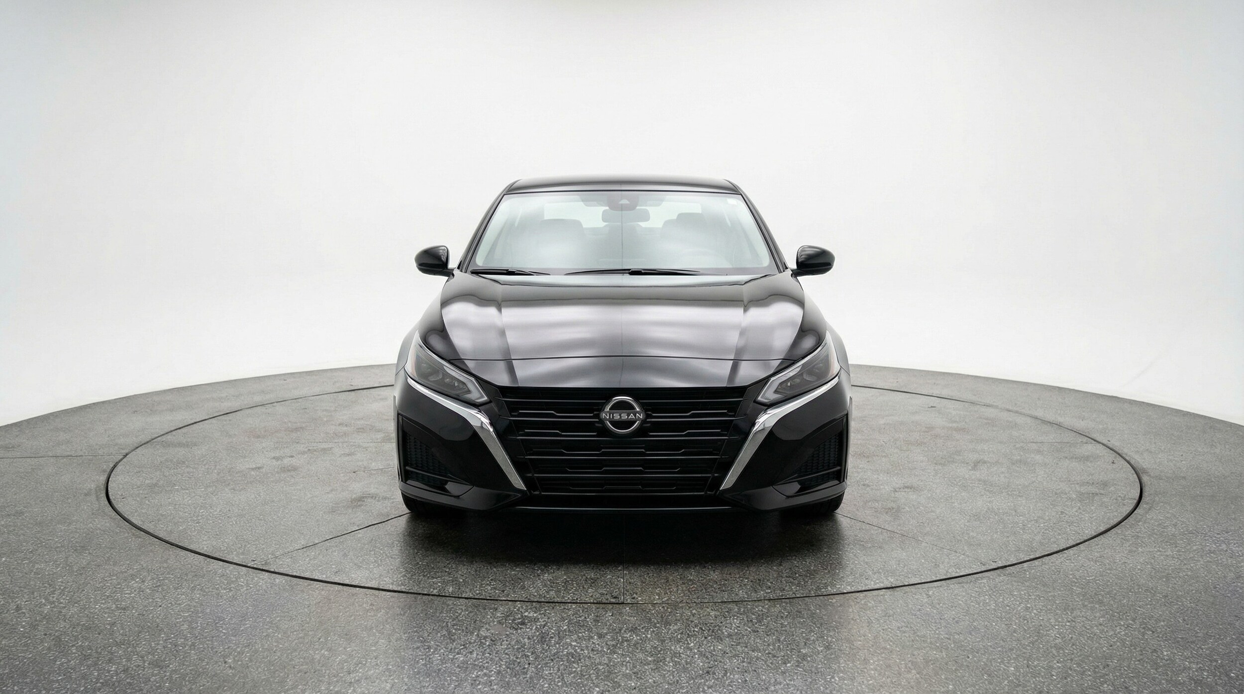 Thumbnail: 2025 Nissan Altima - 2