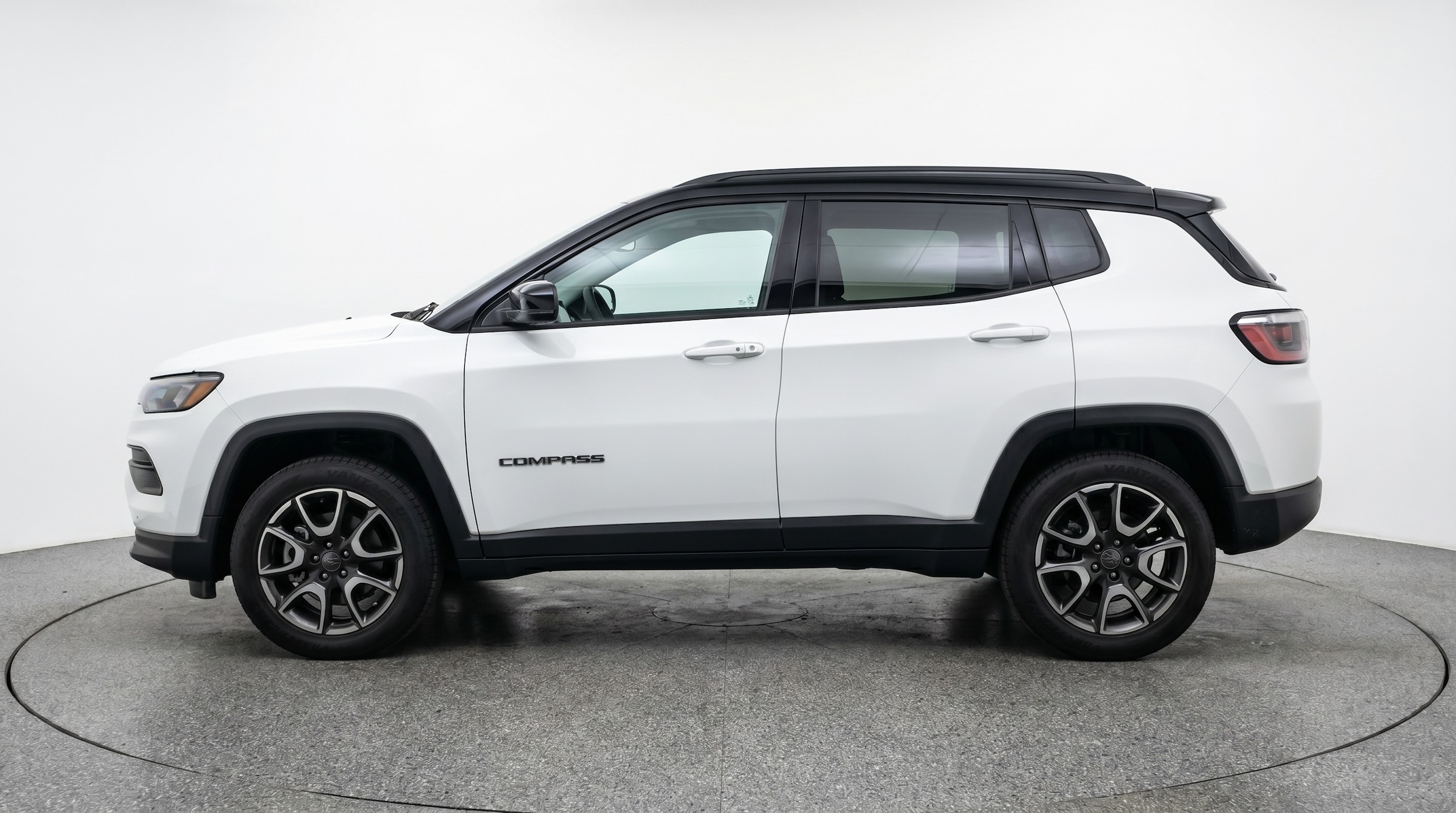 Thumbnail: 2025 Jeep Compass - 4