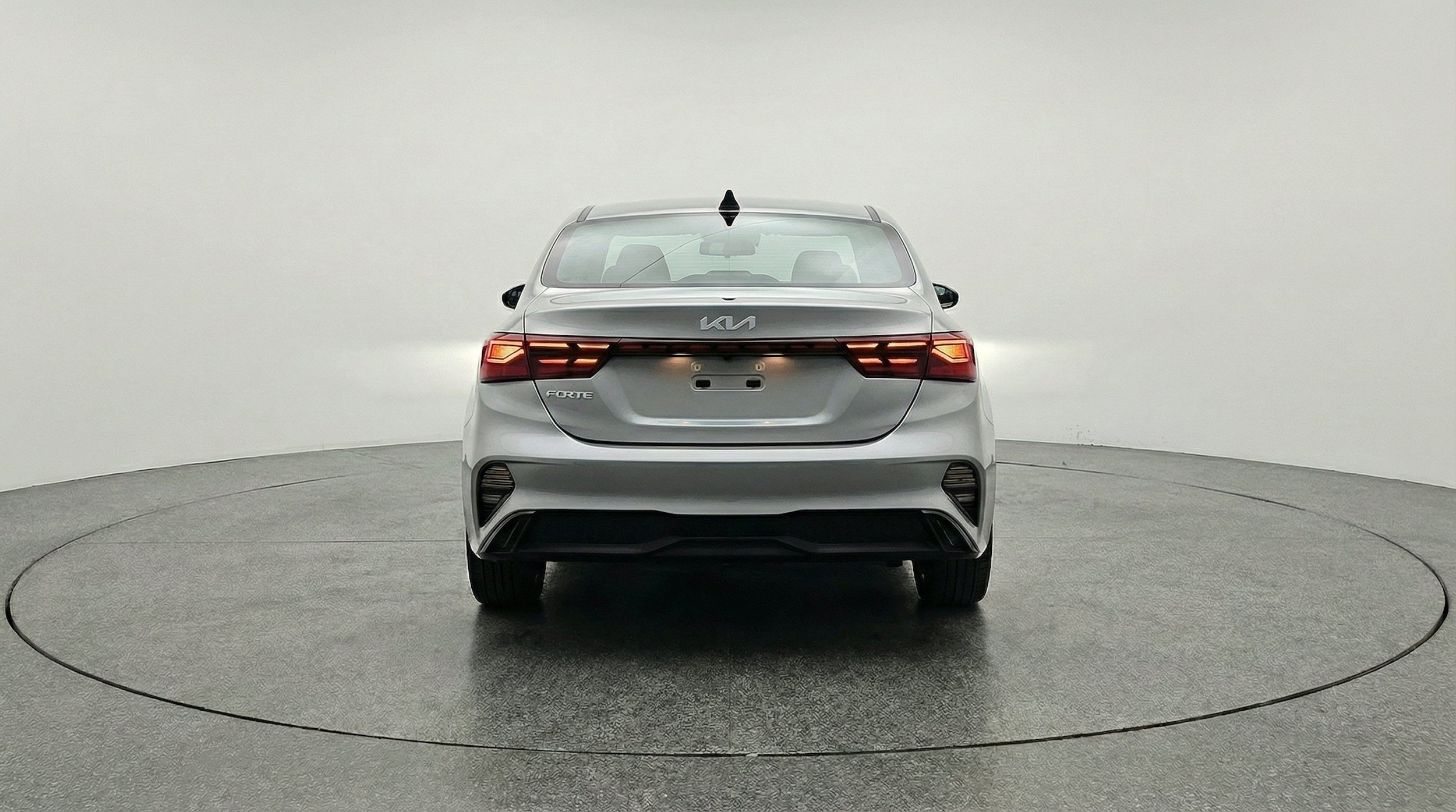 Thumbnail: 2024 Kia Forte - 7