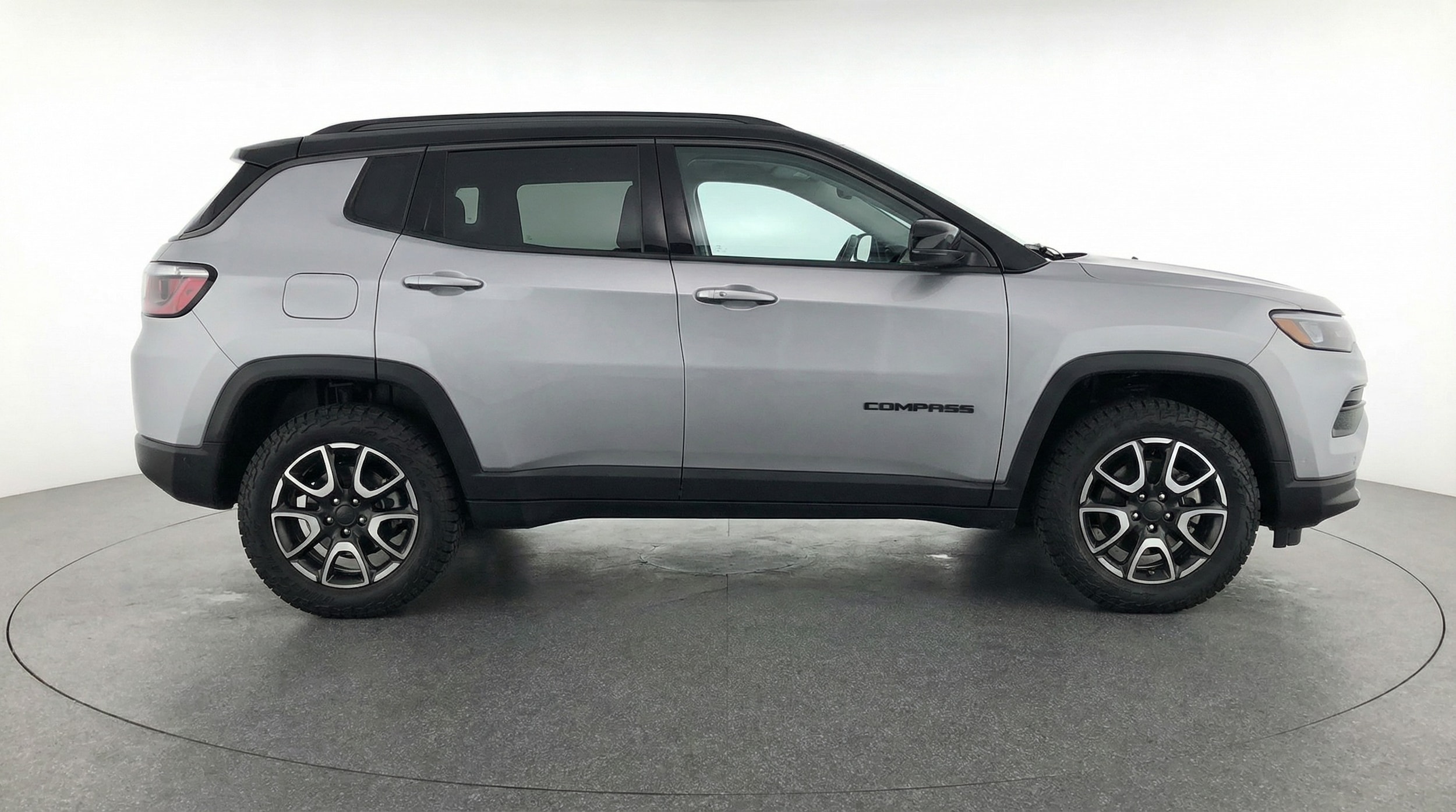 Thumbnail: 2025 Jeep Compass - 8