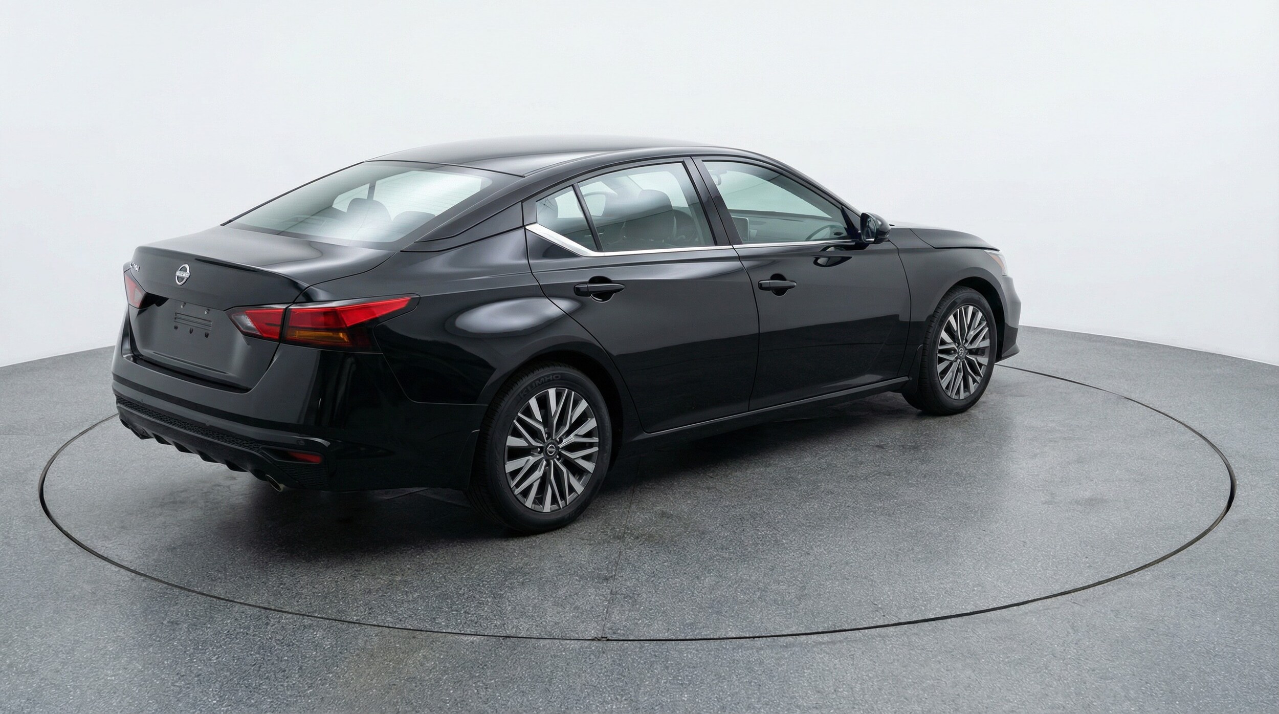 Thumbnail: 2025 Nissan Altima - 7