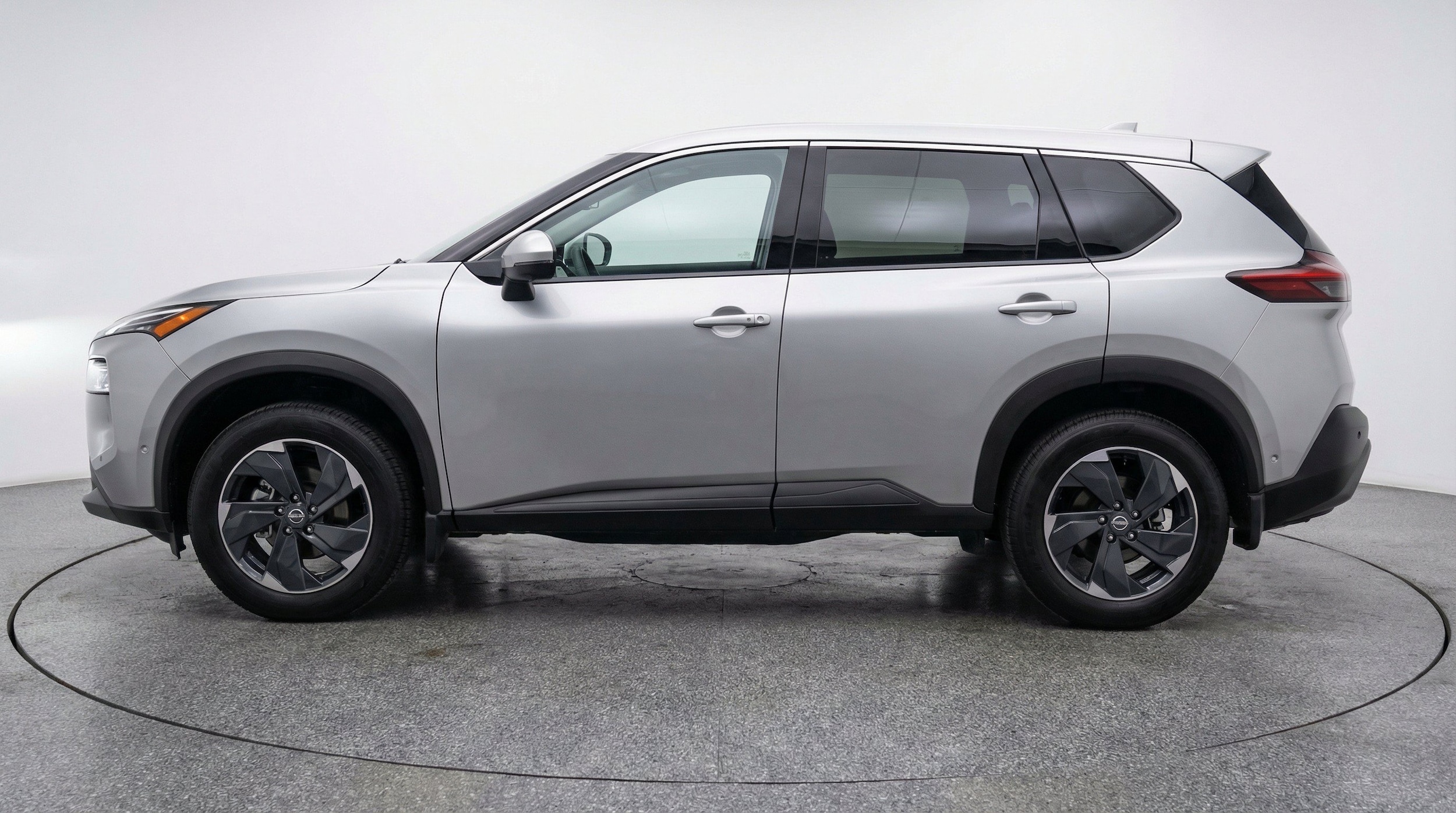 Thumbnail: 2025 Nissan Rogue - 5