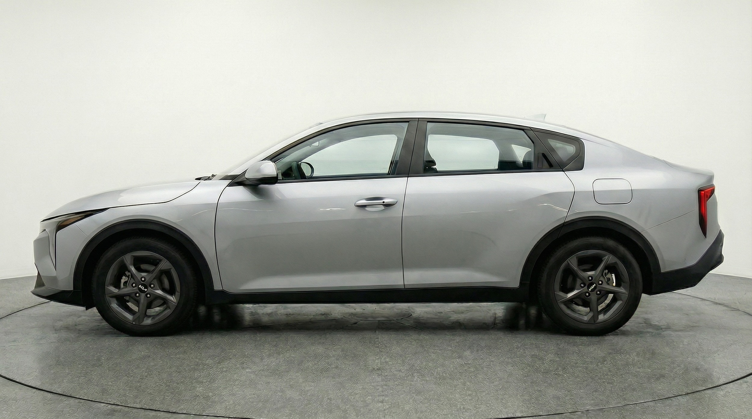 Thumbnail: 2025 Kia K4 - 4