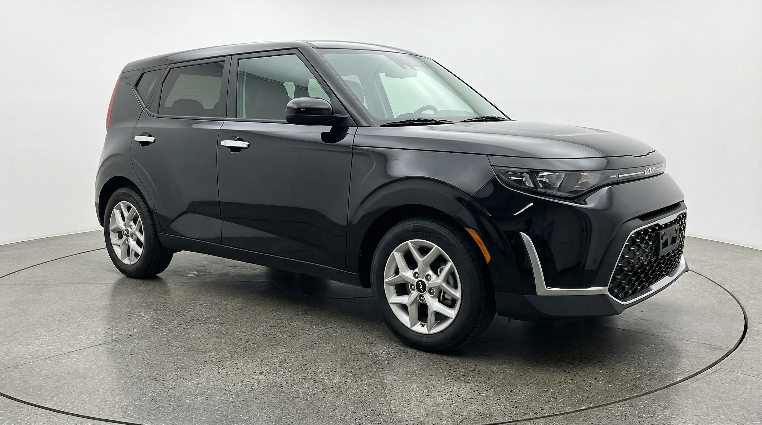 Thumbnail: 2025 Kia Soul - 1