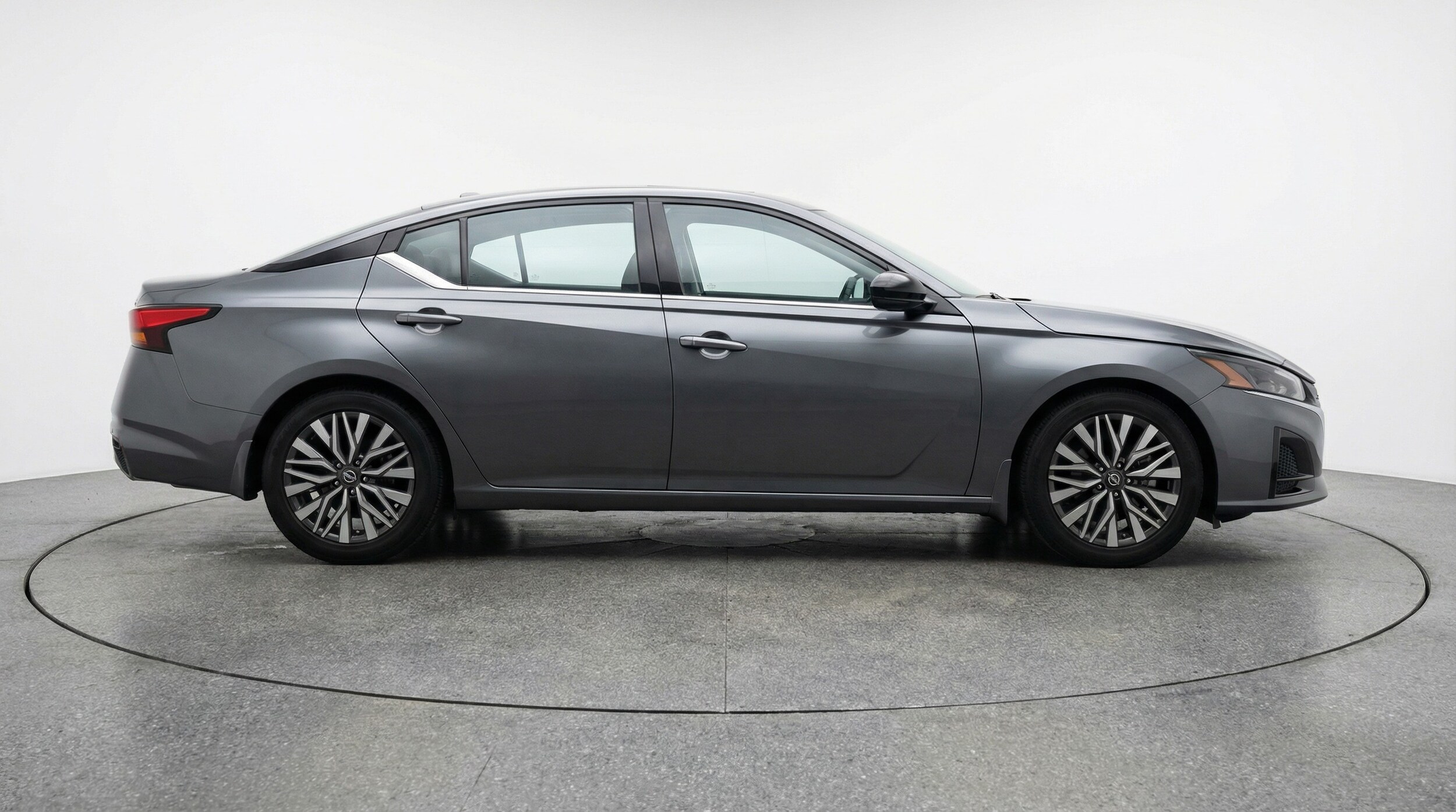 Thumbnail: 2025 Nissan Altima - 8