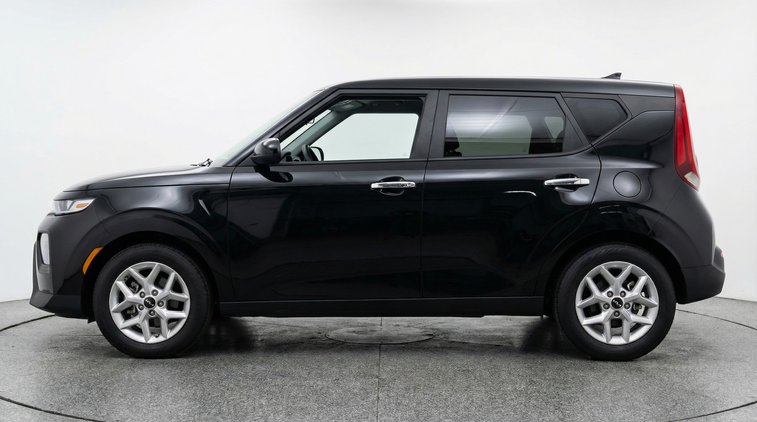 Thumbnail: 2025 Kia Soul - 4