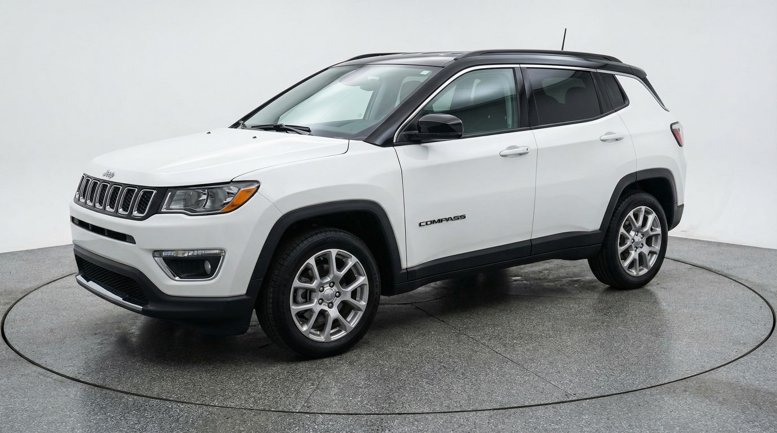 Thumbnail: 2025 Jeep Compass - 3