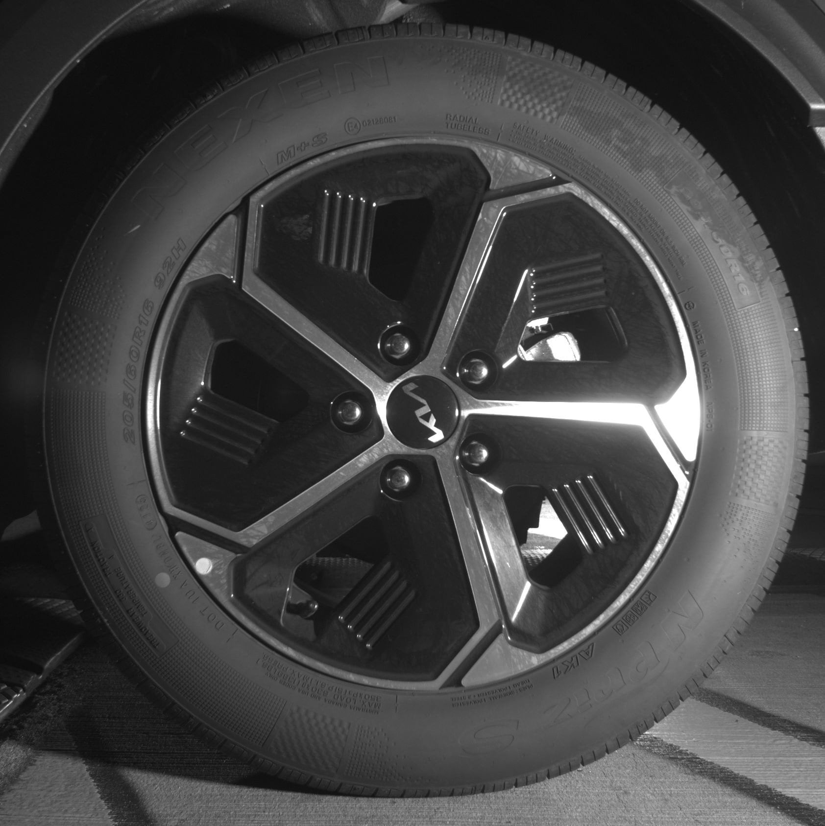 Thumbnail: 2026 Kia Niro - 14