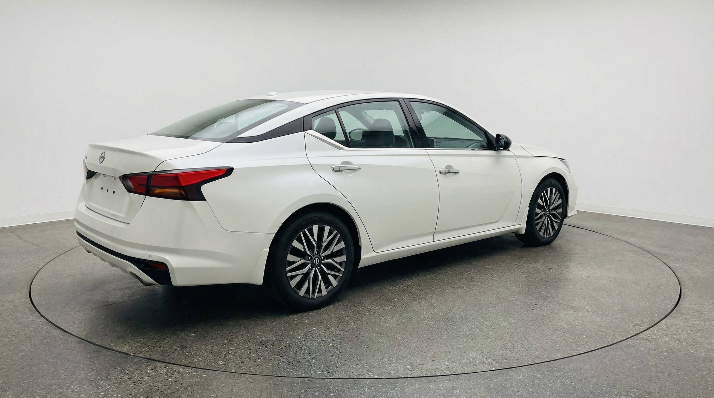 Thumbnail: 2025 Nissan Altima - 7