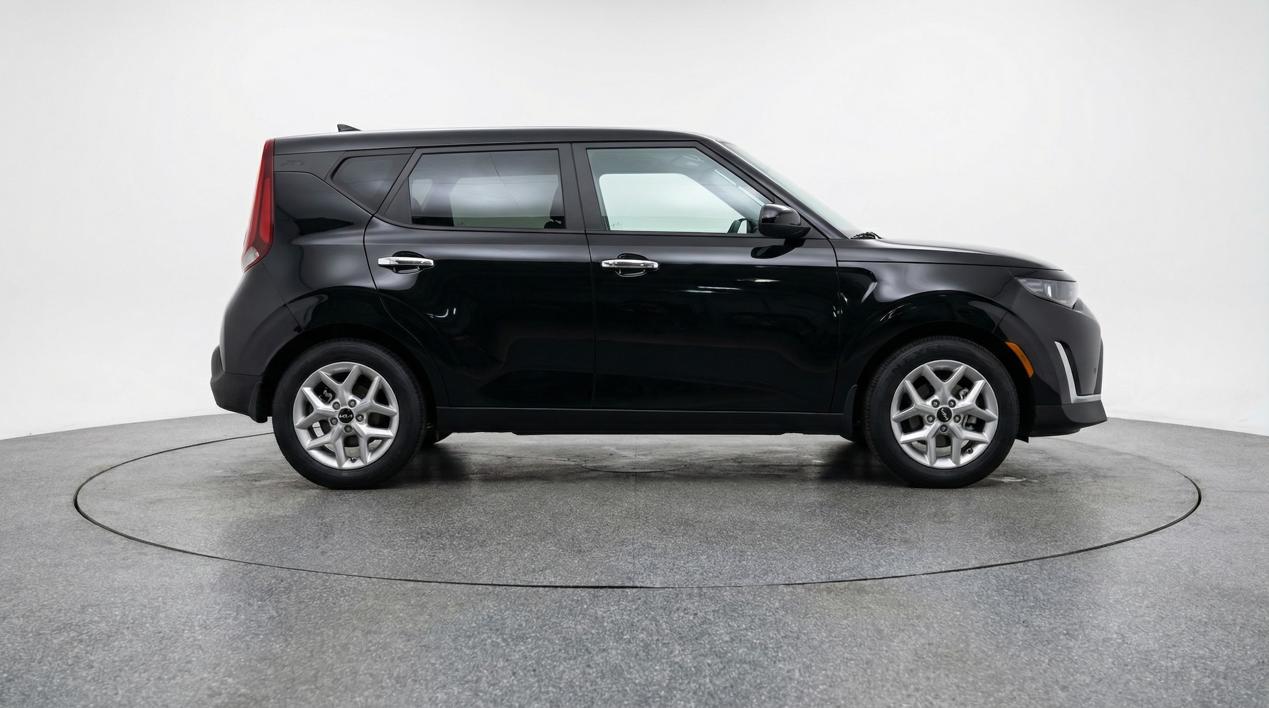 Thumbnail: 2025 Kia Soul - 8