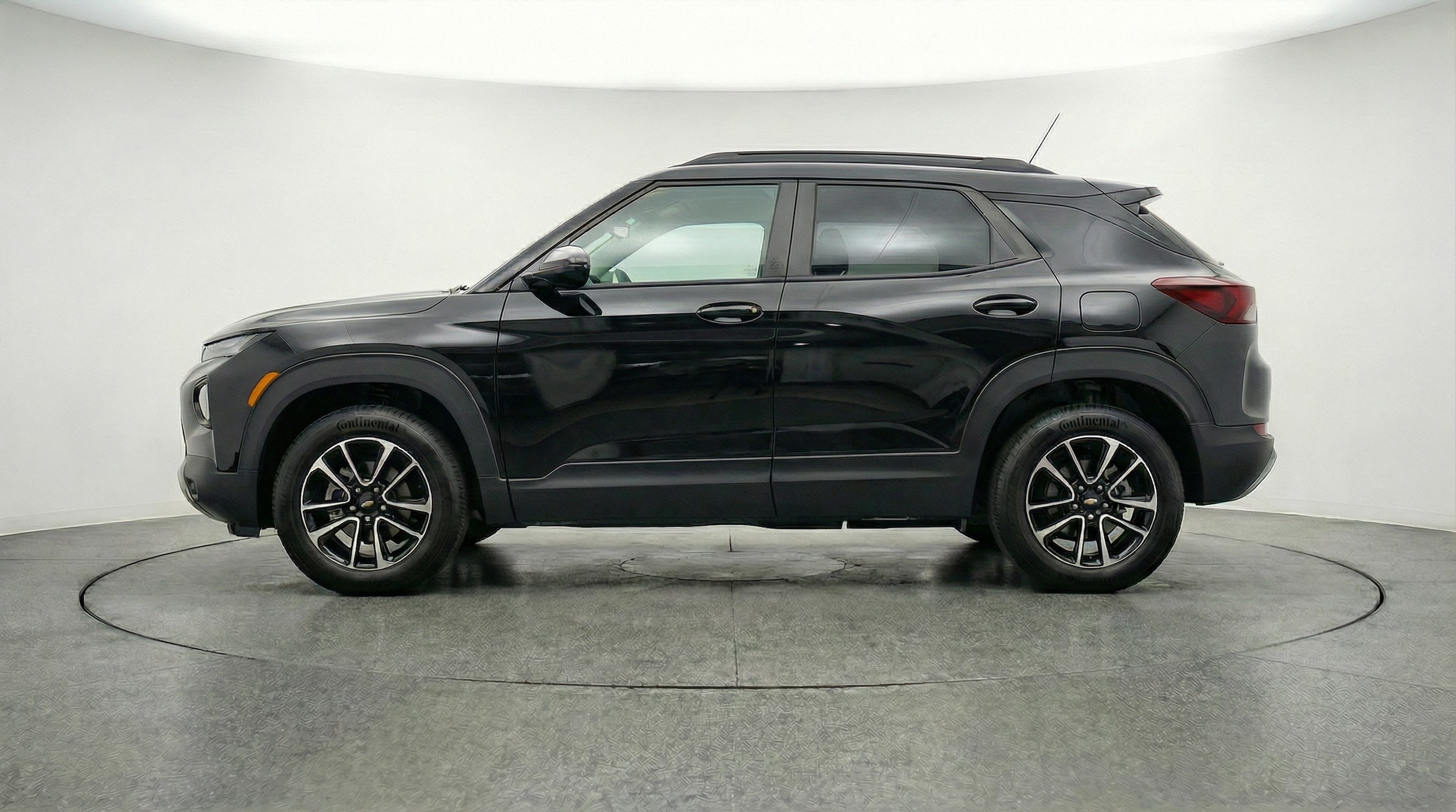 Thumbnail: 2025 Chevrolet TrailBlazer - 4