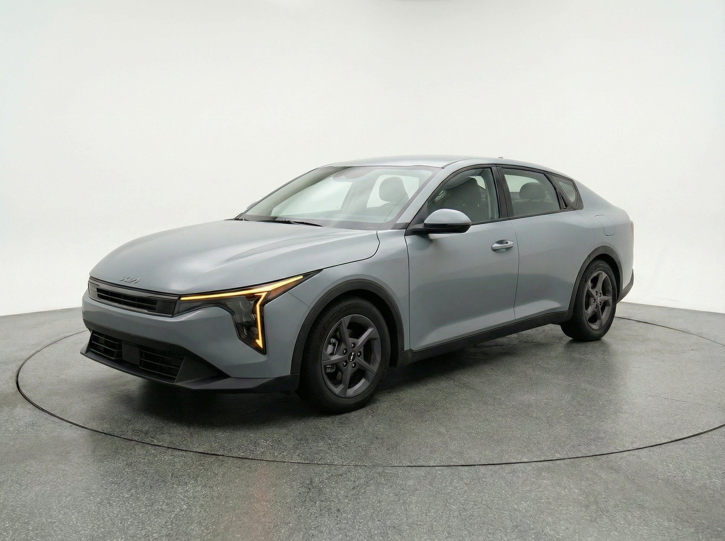 Thumbnail: 2025 Kia K4 - 3