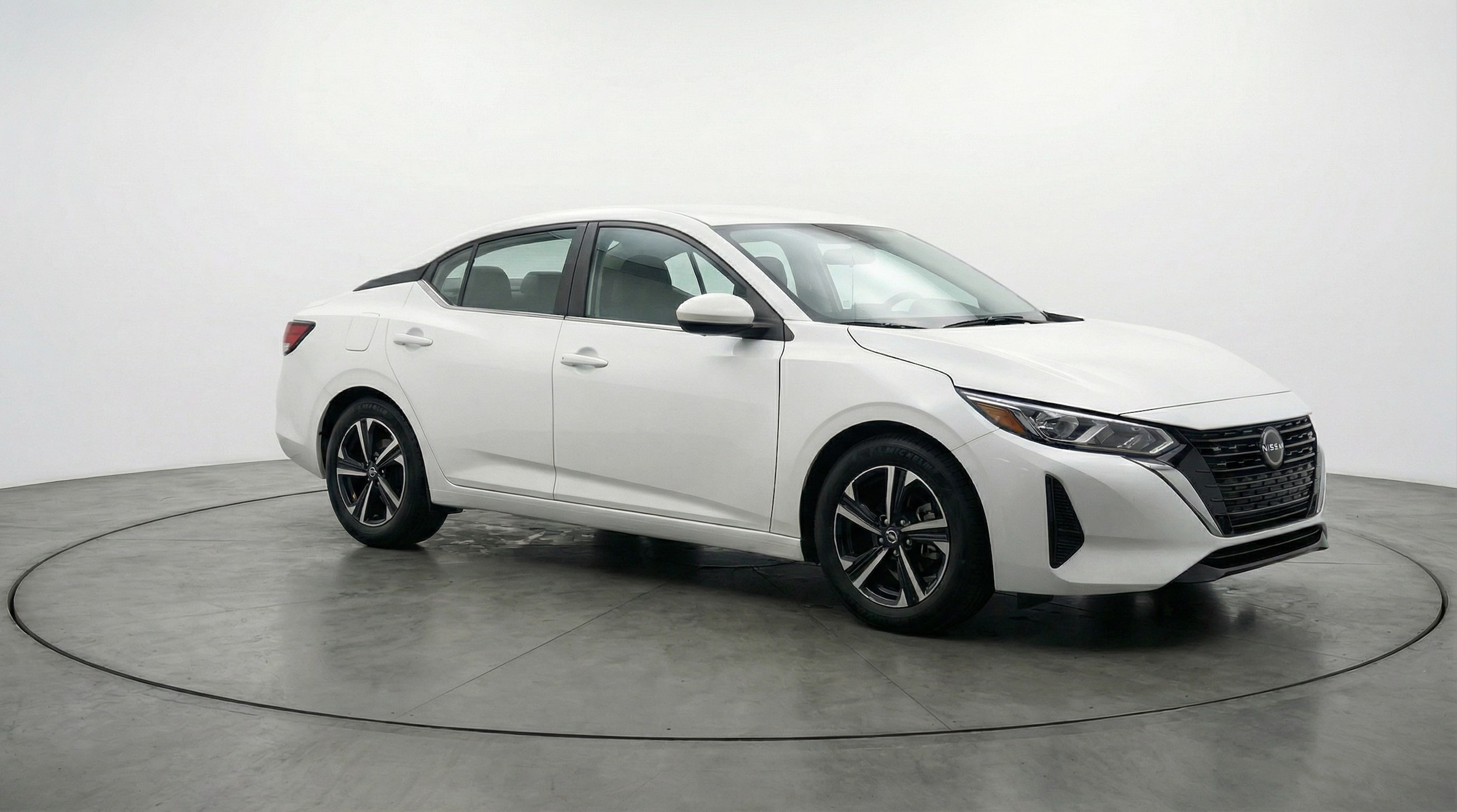 Thumbnail: 2025 Nissan Sentra - 1