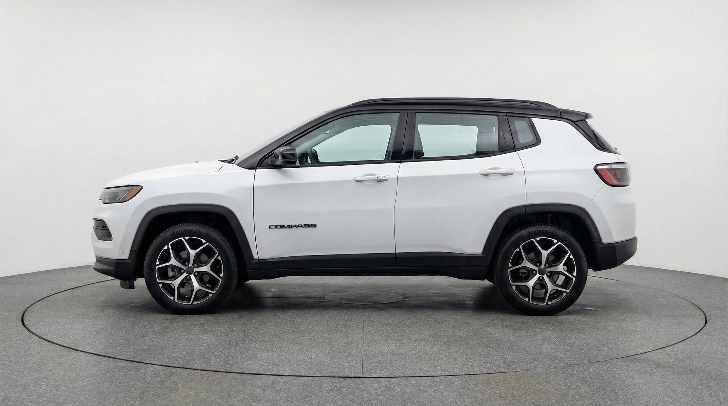 Thumbnail: 2025 Jeep Compass - 4