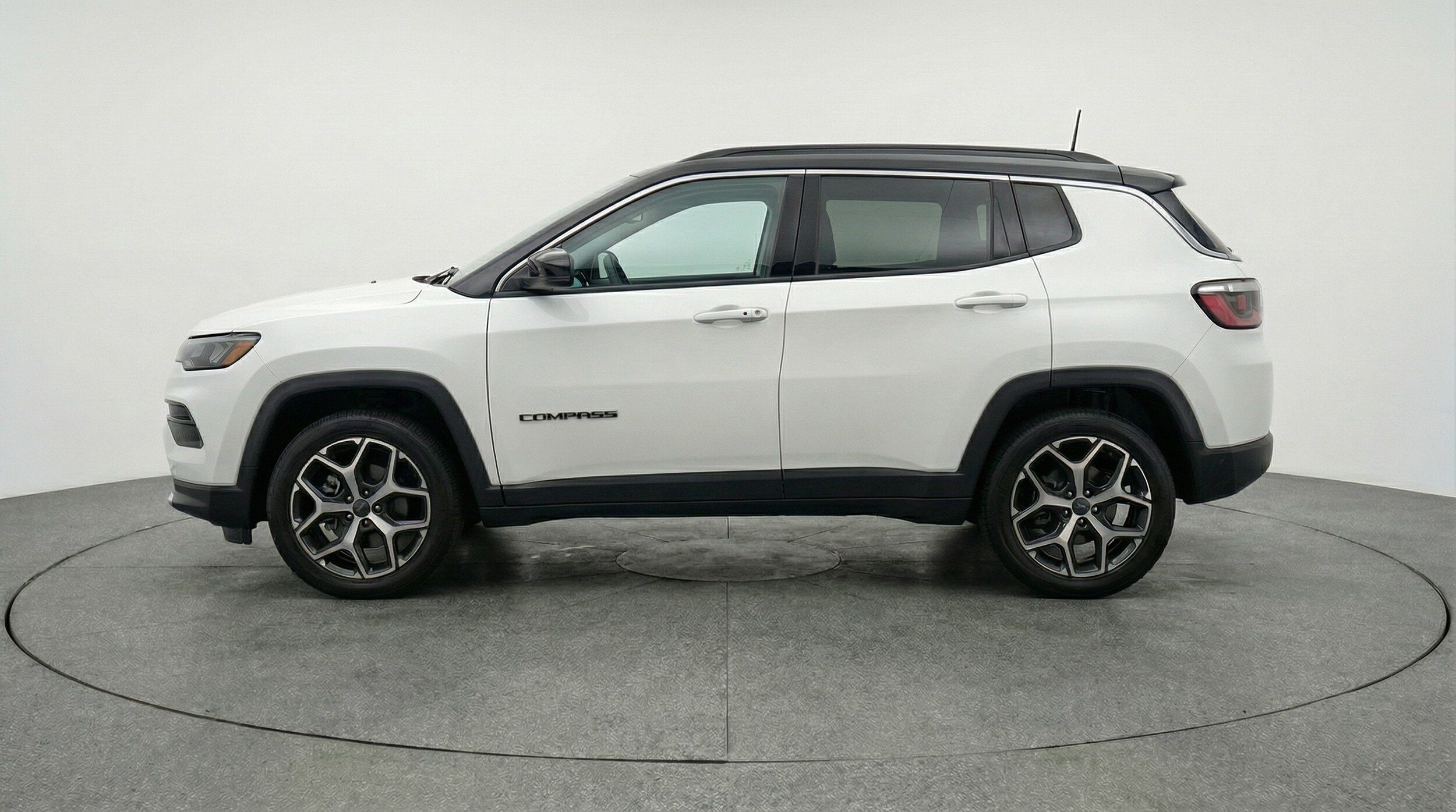 Thumbnail: 2025 Jeep Compass - 4