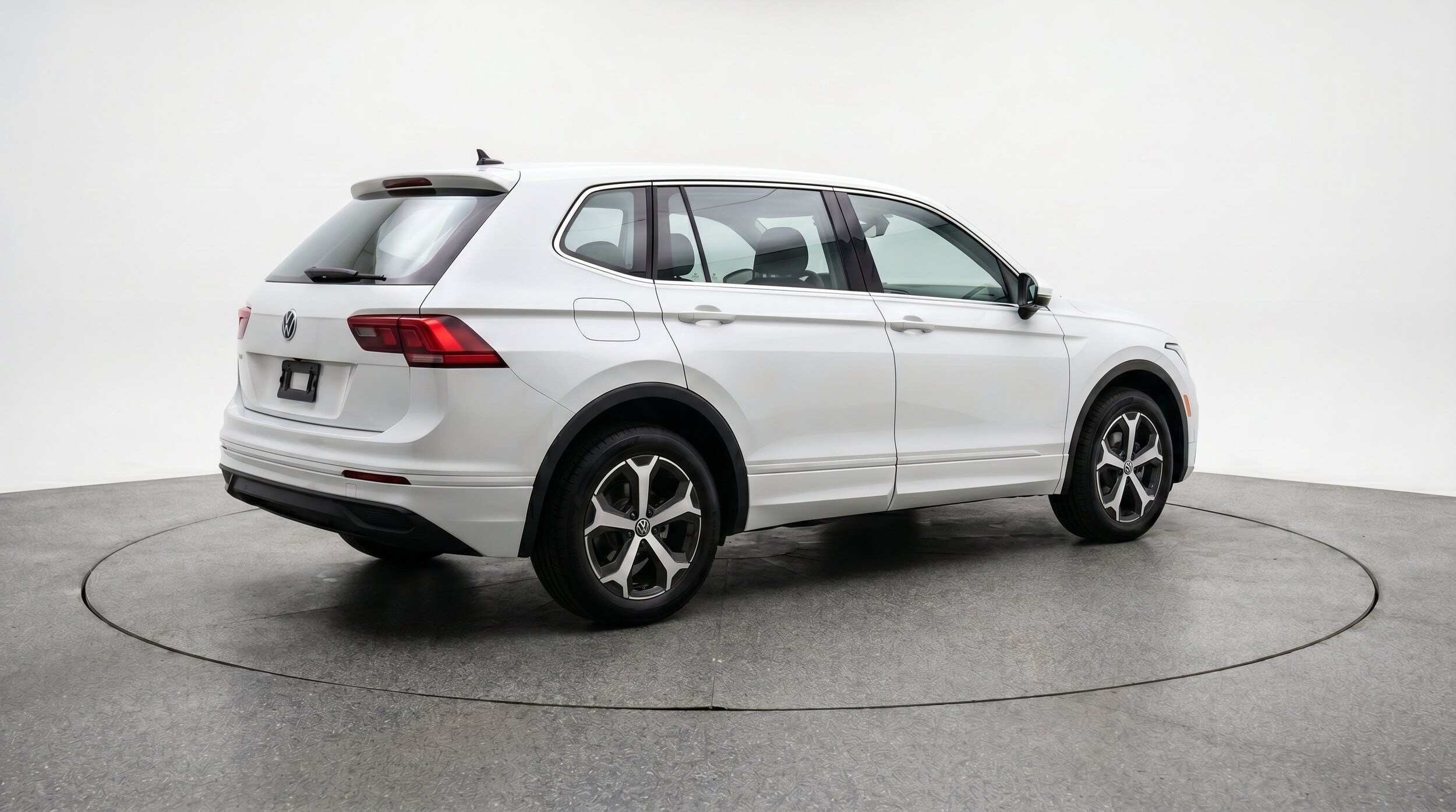 Thumbnail: 2026 Volkswagen Tiguan - 9