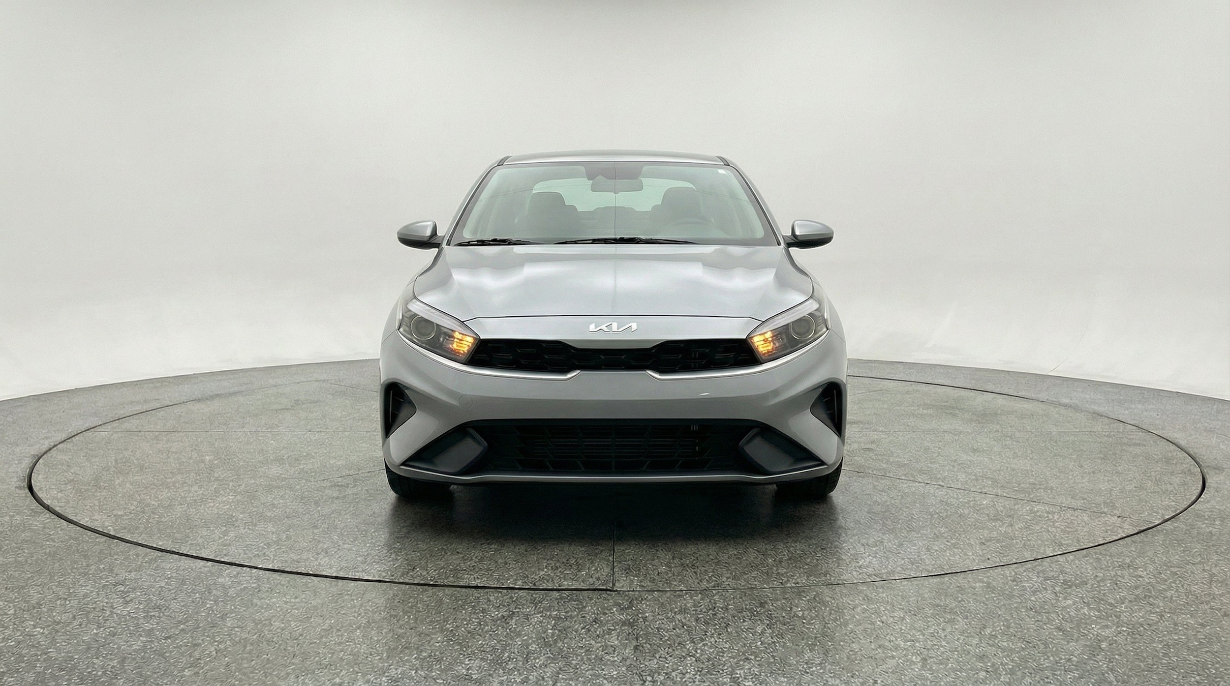 Thumbnail: 2024 Kia Forte - 2
