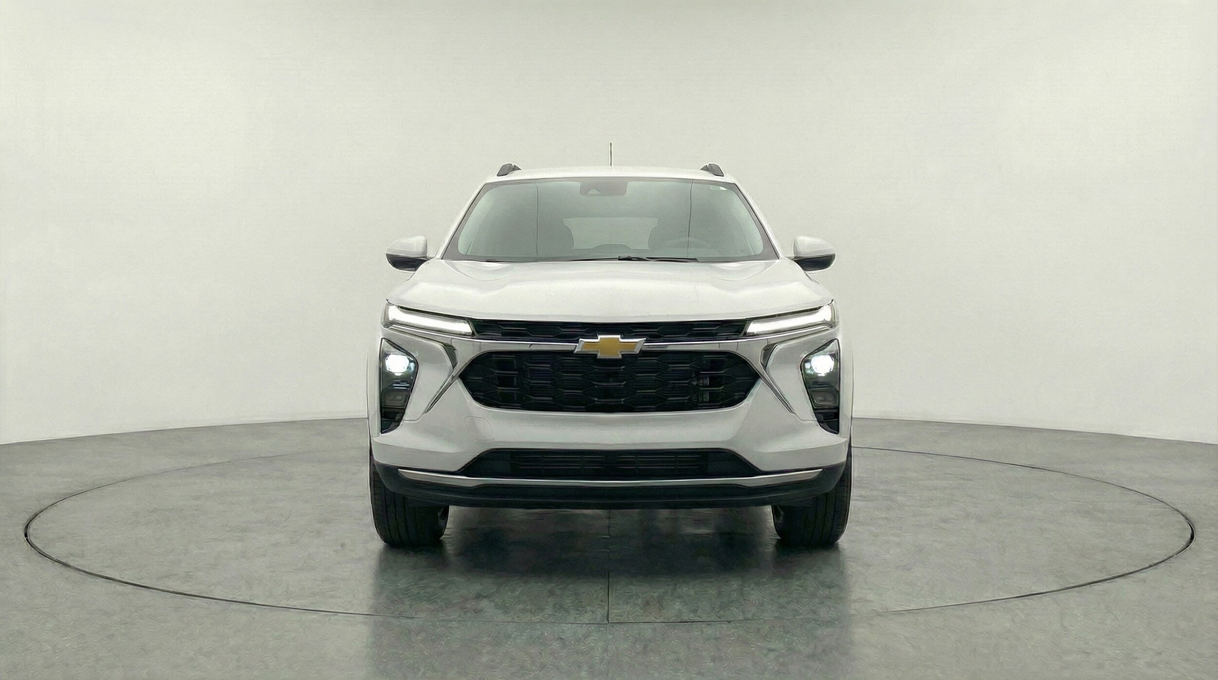 Thumbnail: 2025 Chevrolet Trax - 2
