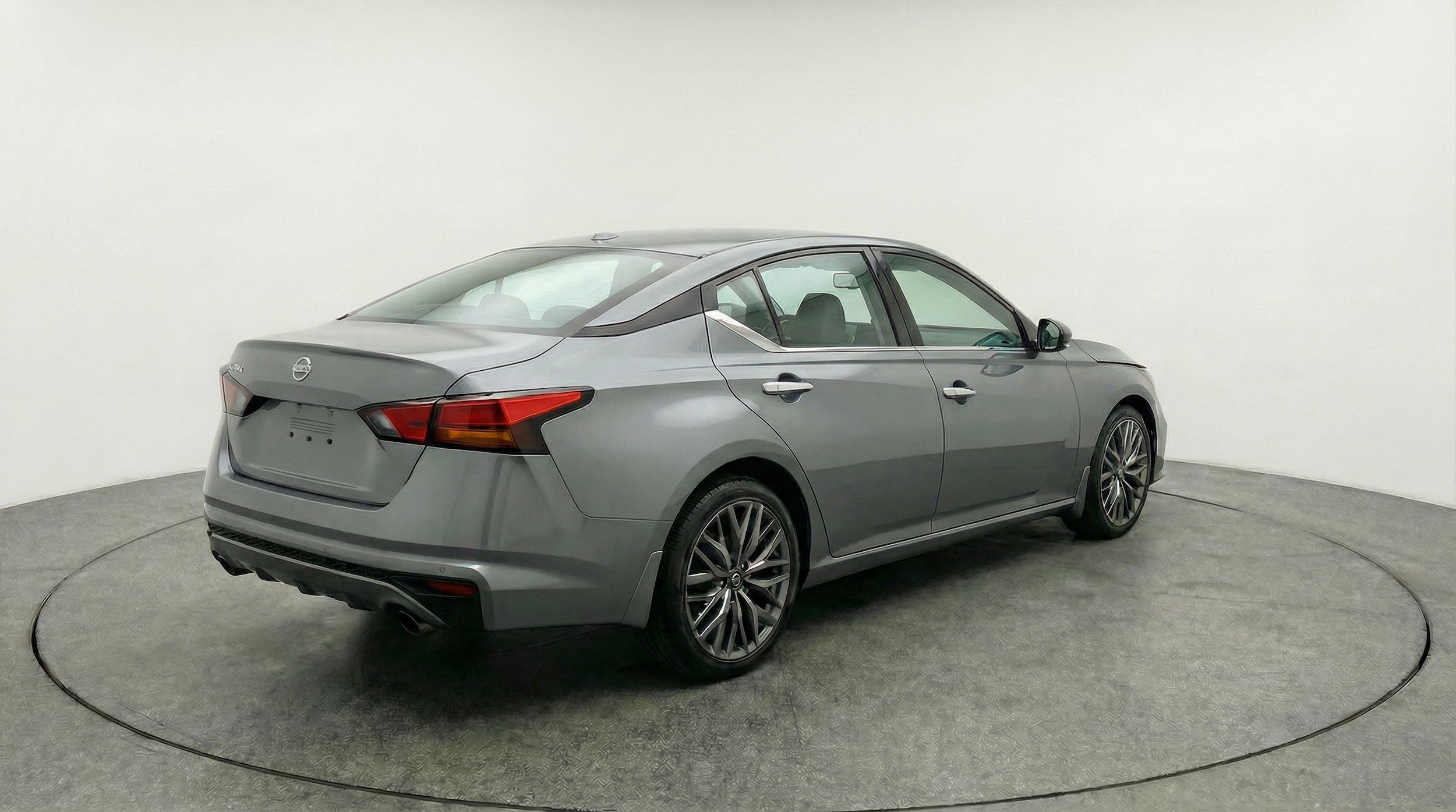 Thumbnail: 2025 Nissan Altima - 7