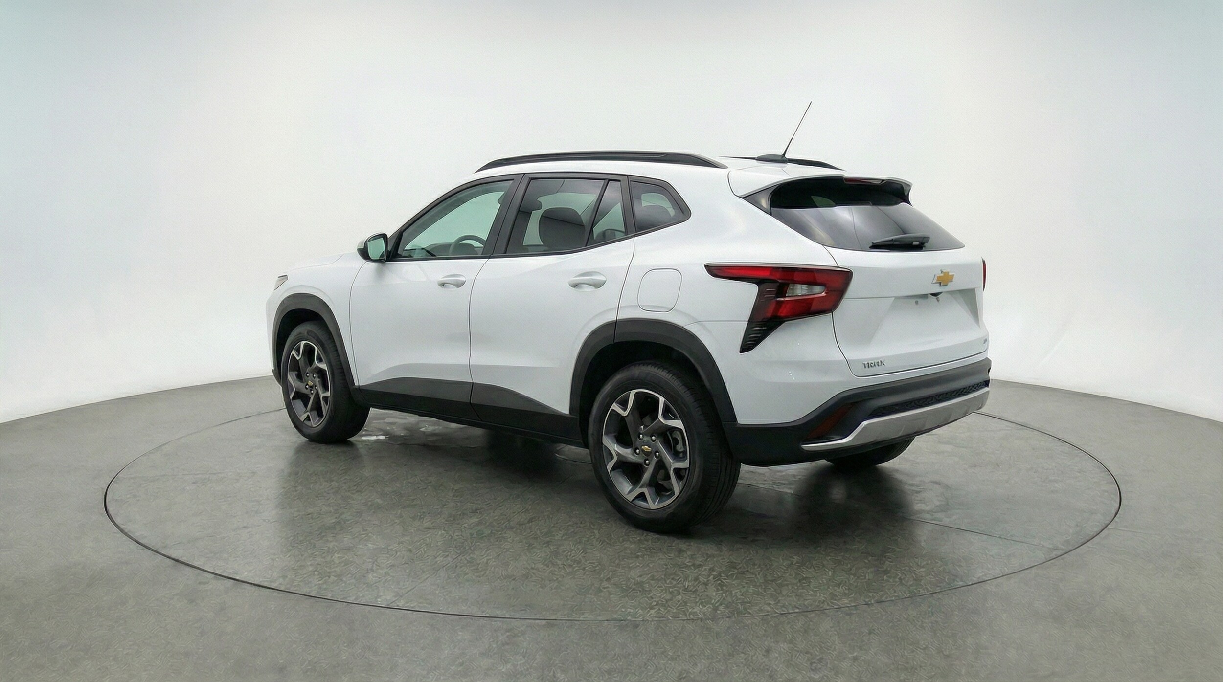 Thumbnail: 2025 Chevrolet Trax - 5