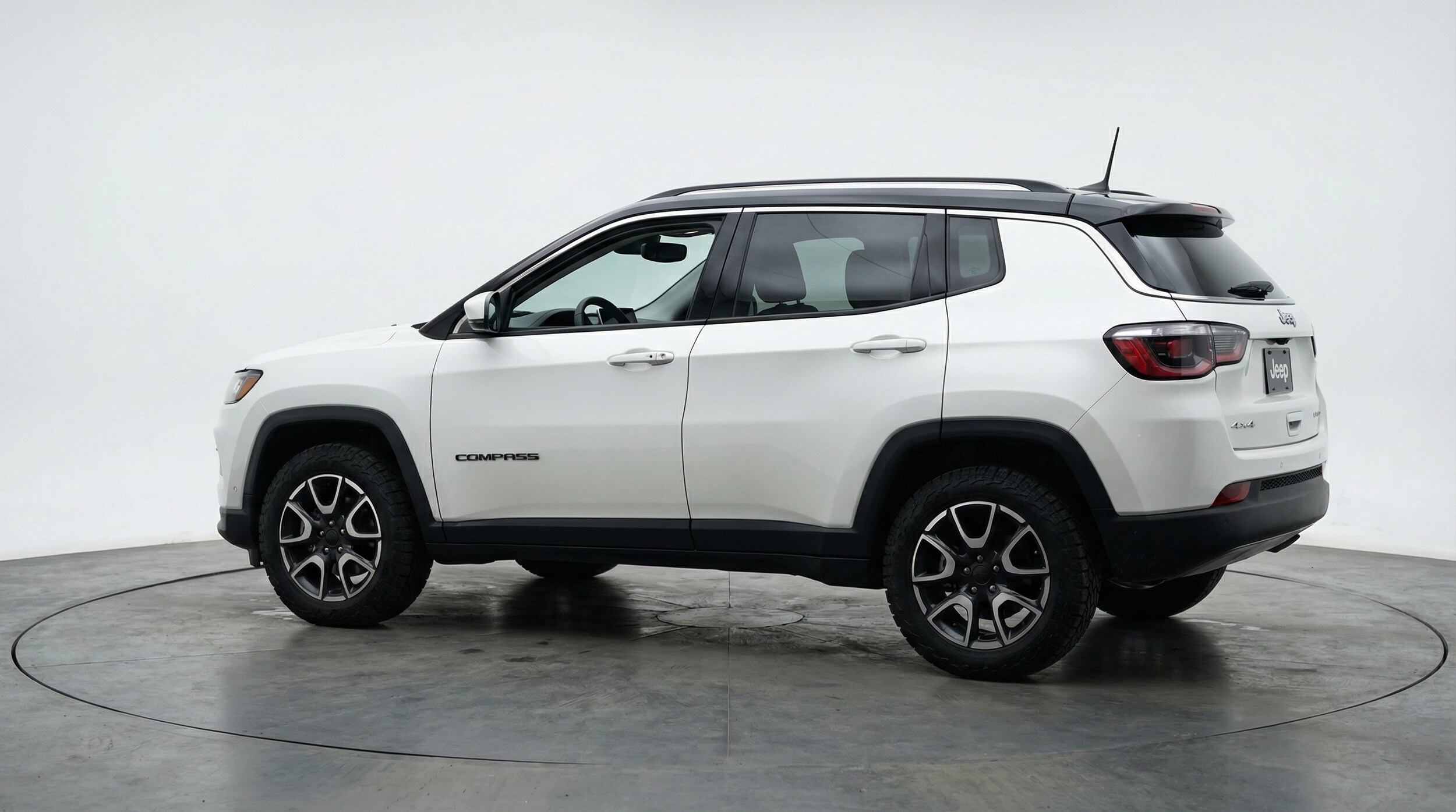 Thumbnail: 2025 Jeep Compass - 4