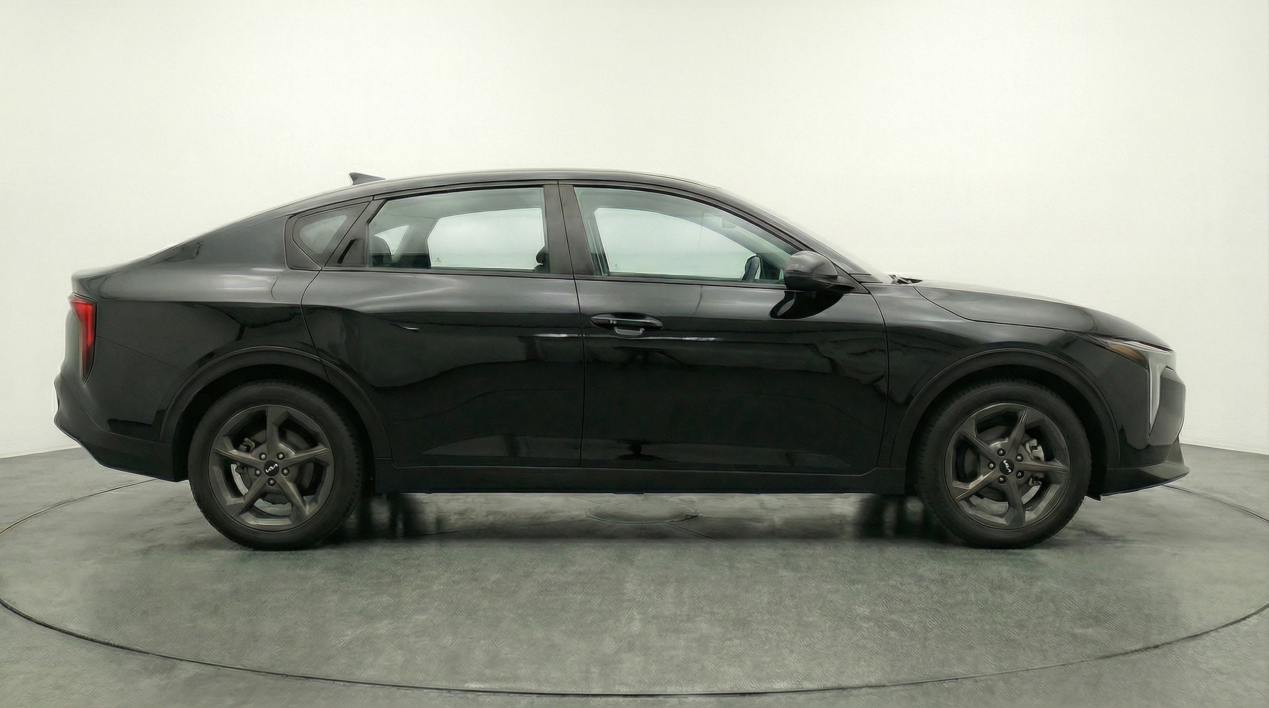 Thumbnail: 2025 Kia K4 - 8