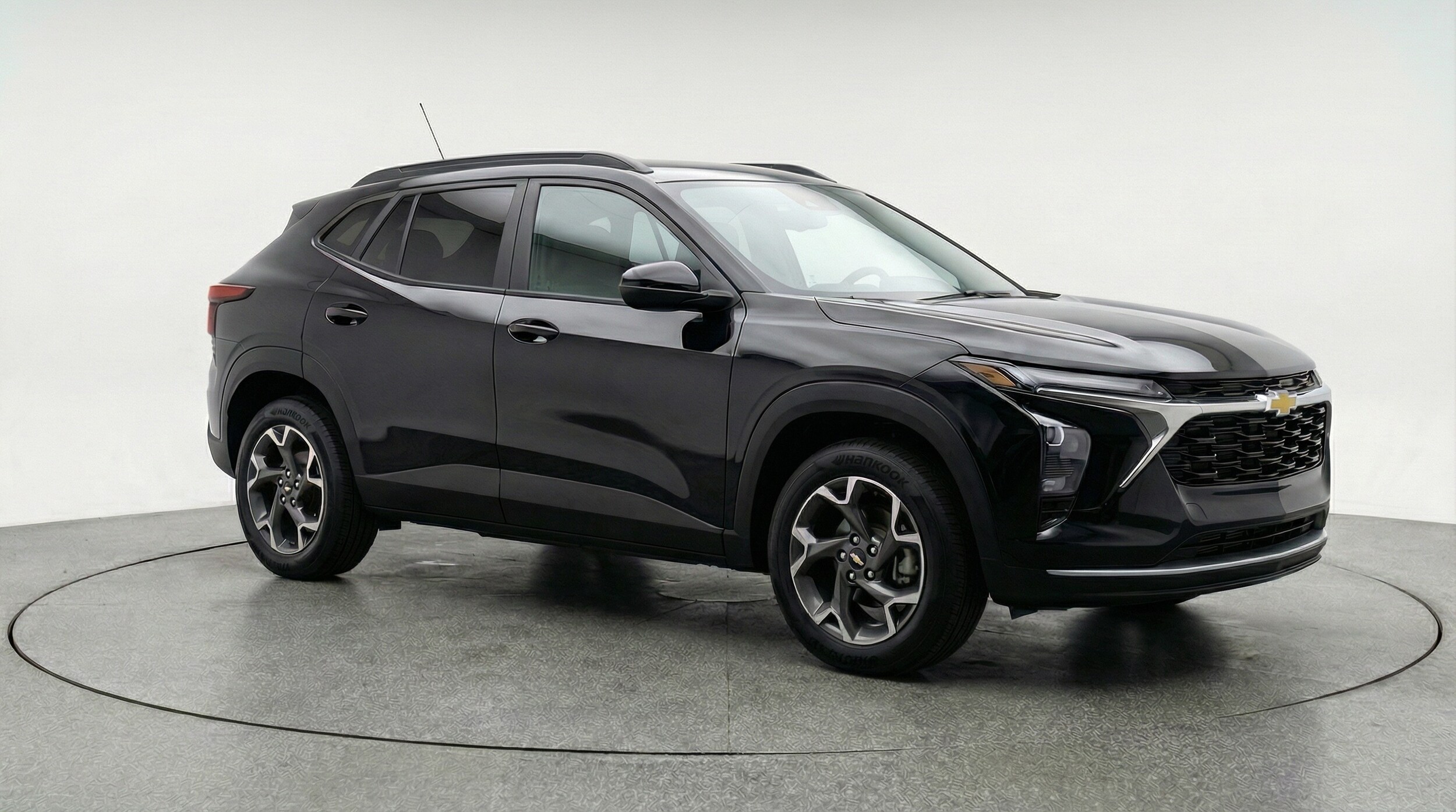 Thumbnail: 2025 Chevrolet Trax - 1