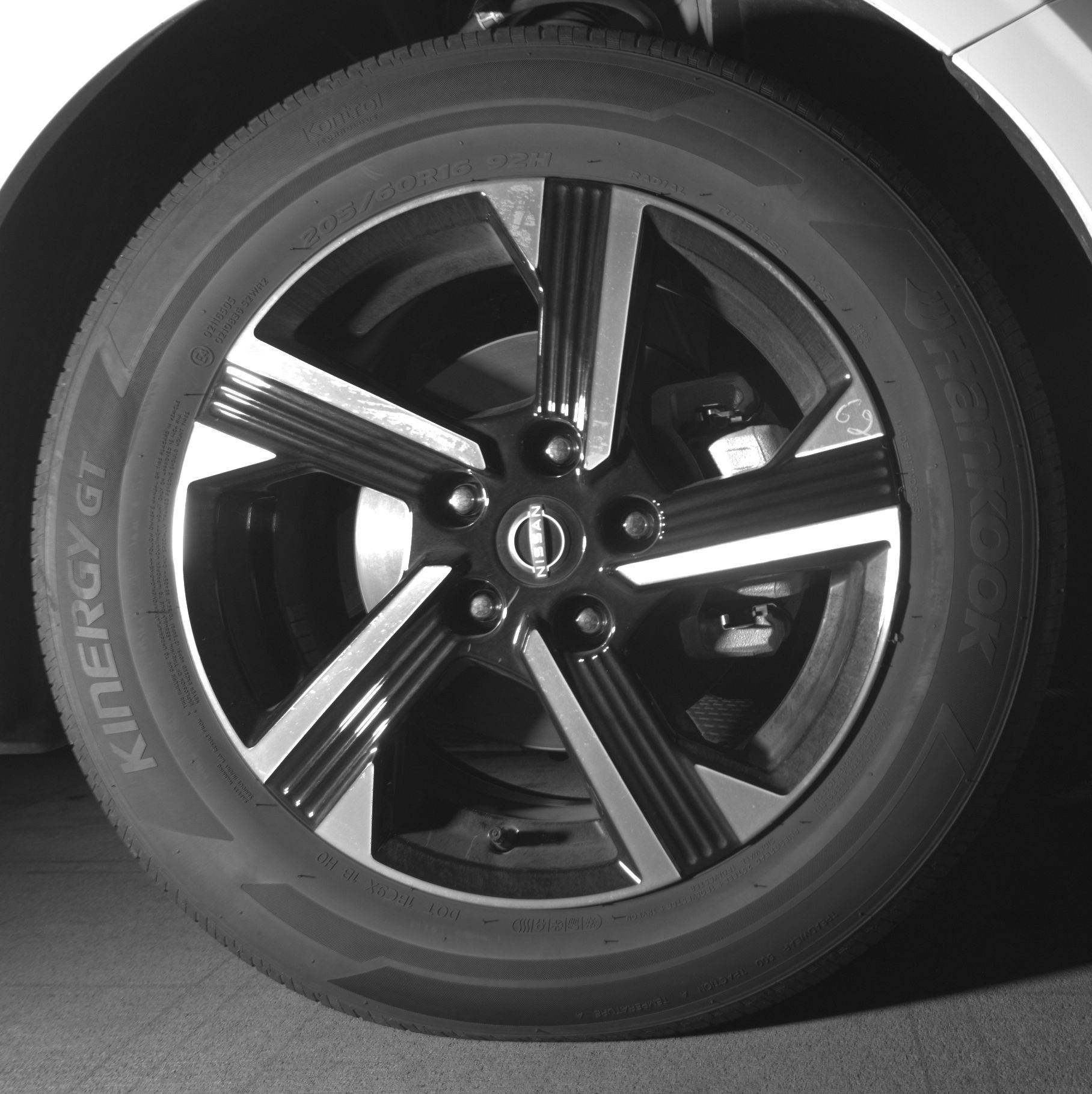 Thumbnail: 2025 Nissan Sentra - 10