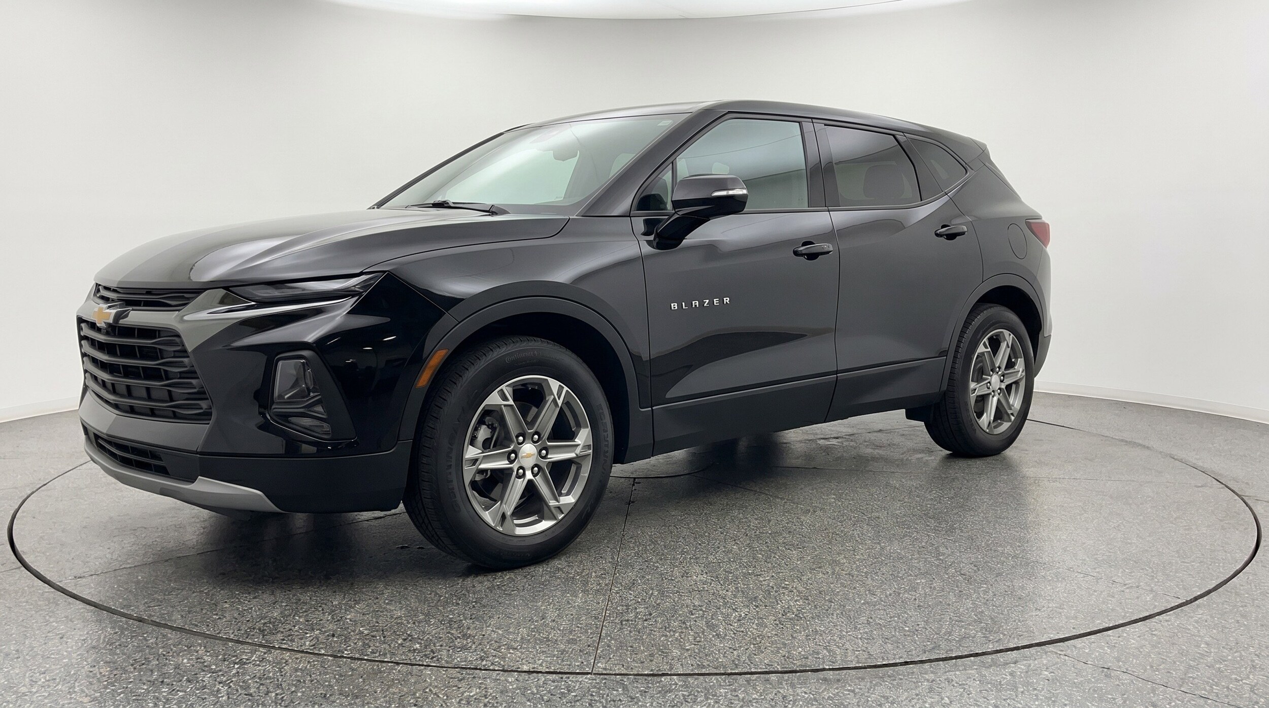 Thumbnail: 2025 Chevrolet Blazer - 3