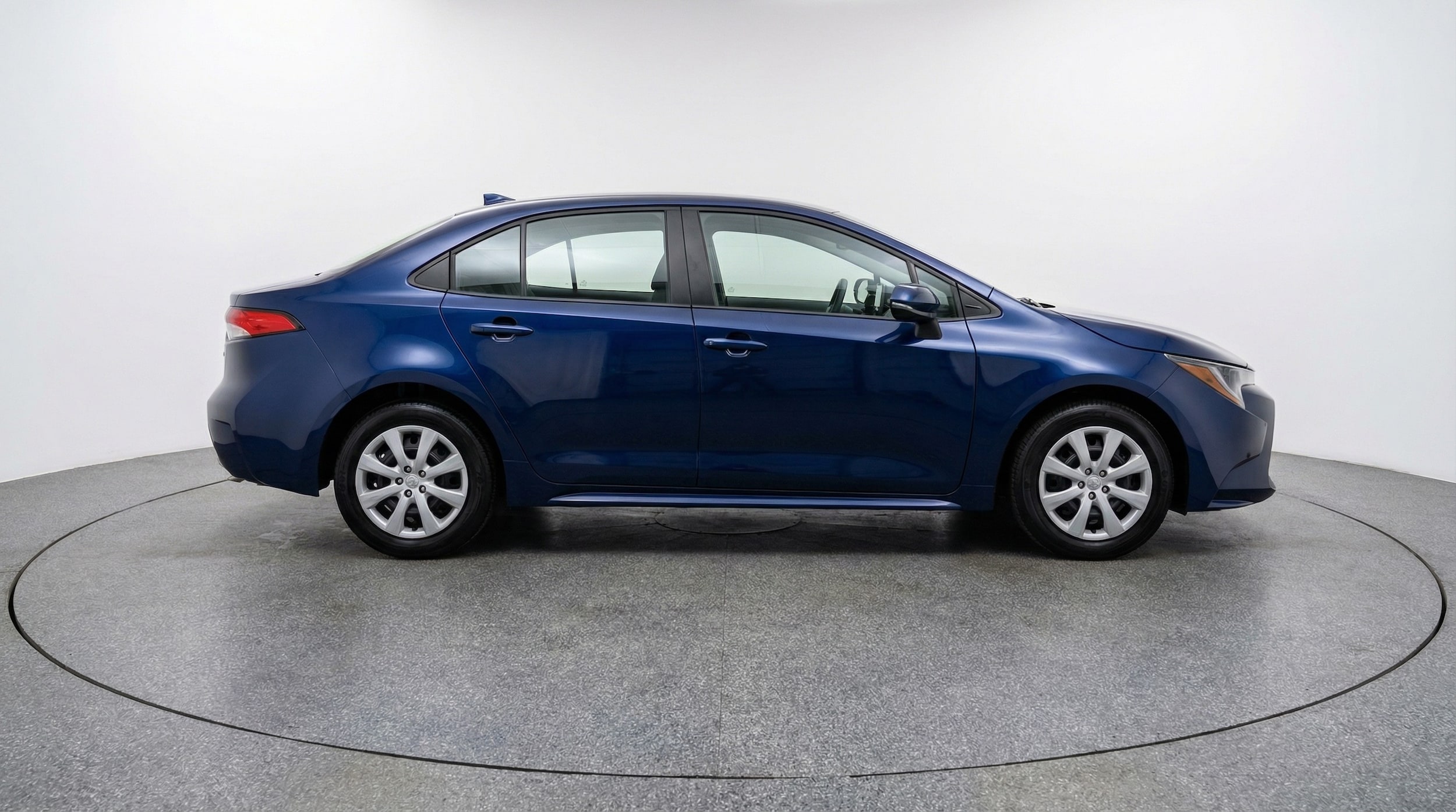 Thumbnail: 2025 Toyota Corolla - 8