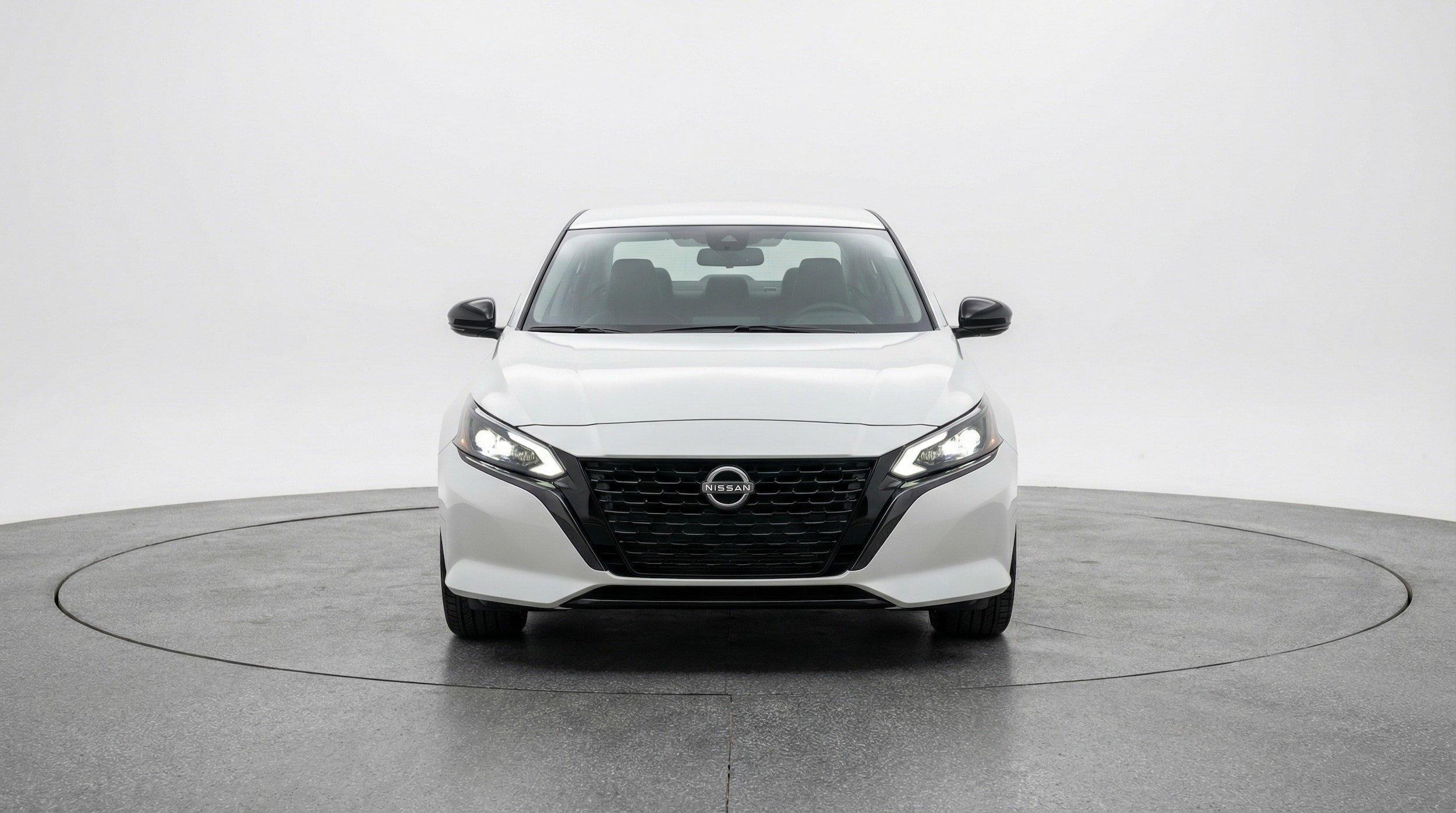 Thumbnail: 2025 Nissan Altima - 2